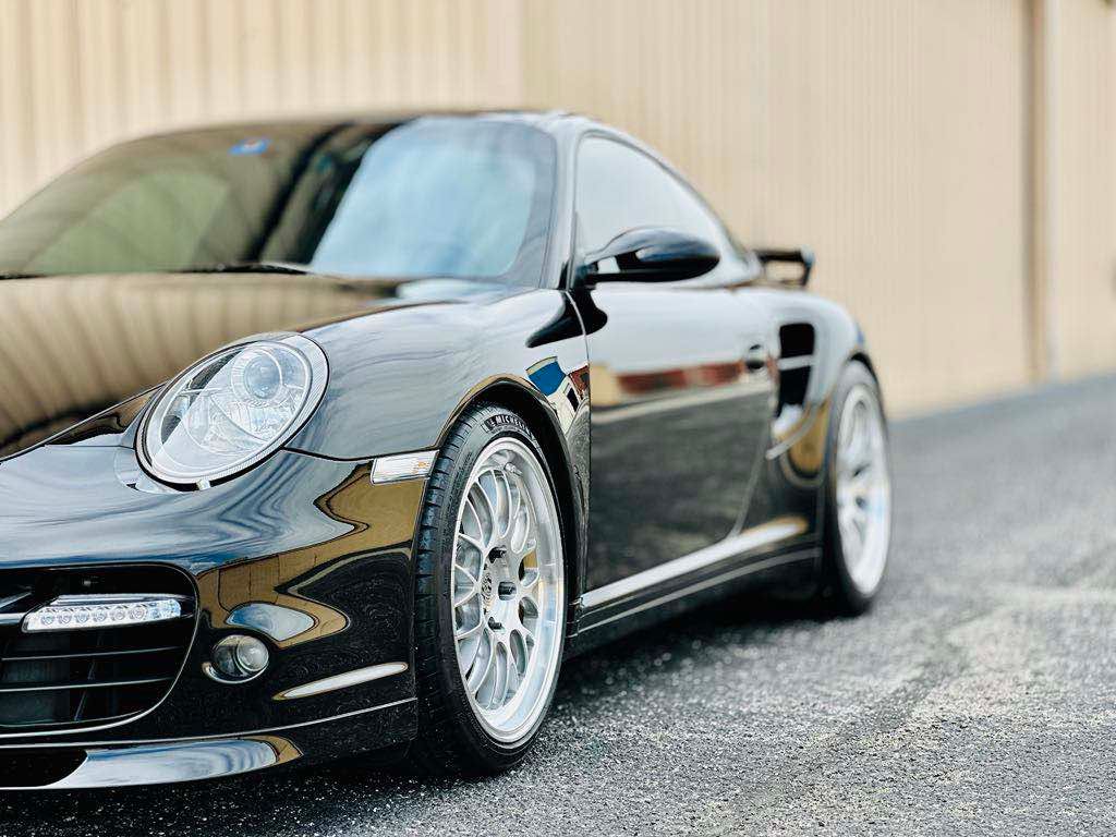 Black Porsche 911 997 Turbo with 19" ML-10RT Apex wheels in Machined Lip Brushed Clear
