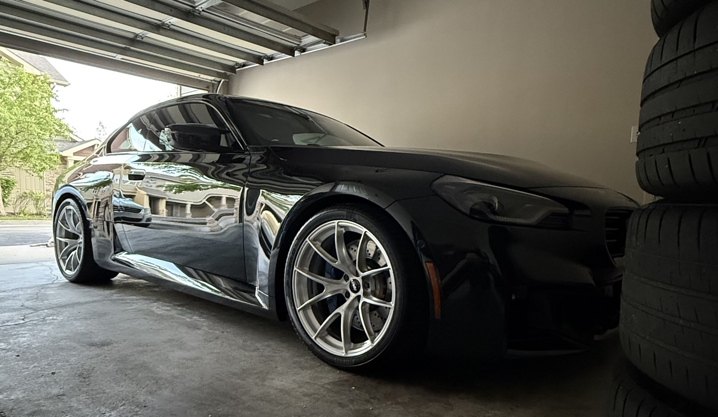 Black BMW G87 M2 with 19" VS-5RS Apex wheels in Brushed Clear