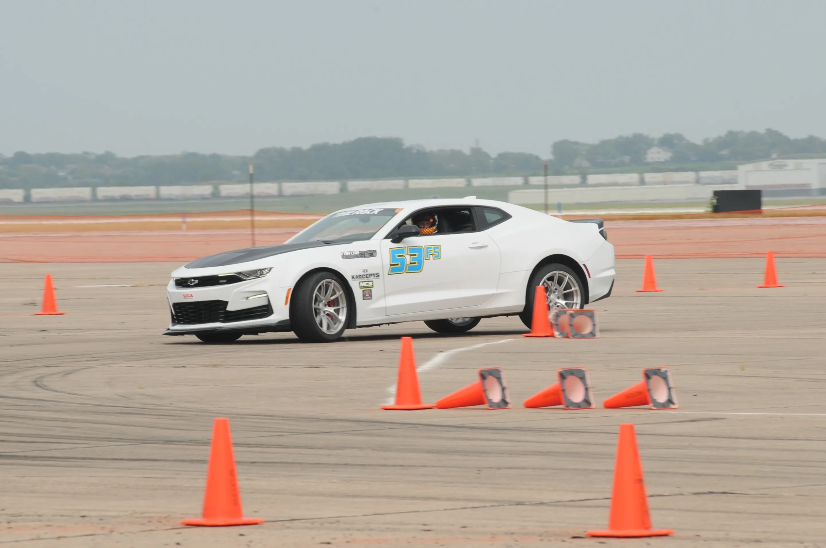 White Chevrolet 6th Gen Camaro SS with 19" VS-5RS Apex wheels in Brushed Clear