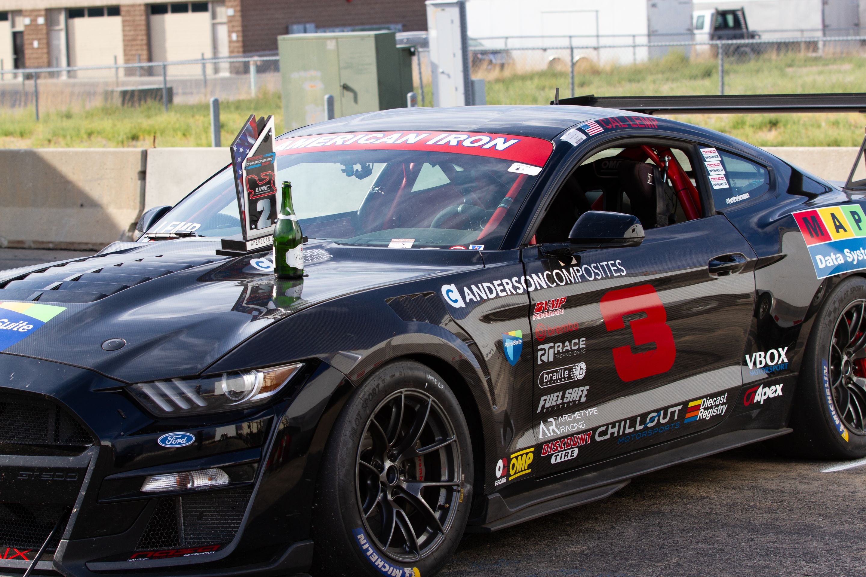 Black Ford S550 Mustang GT500 with 18" VS-5RS Apex wheels in Satin Black