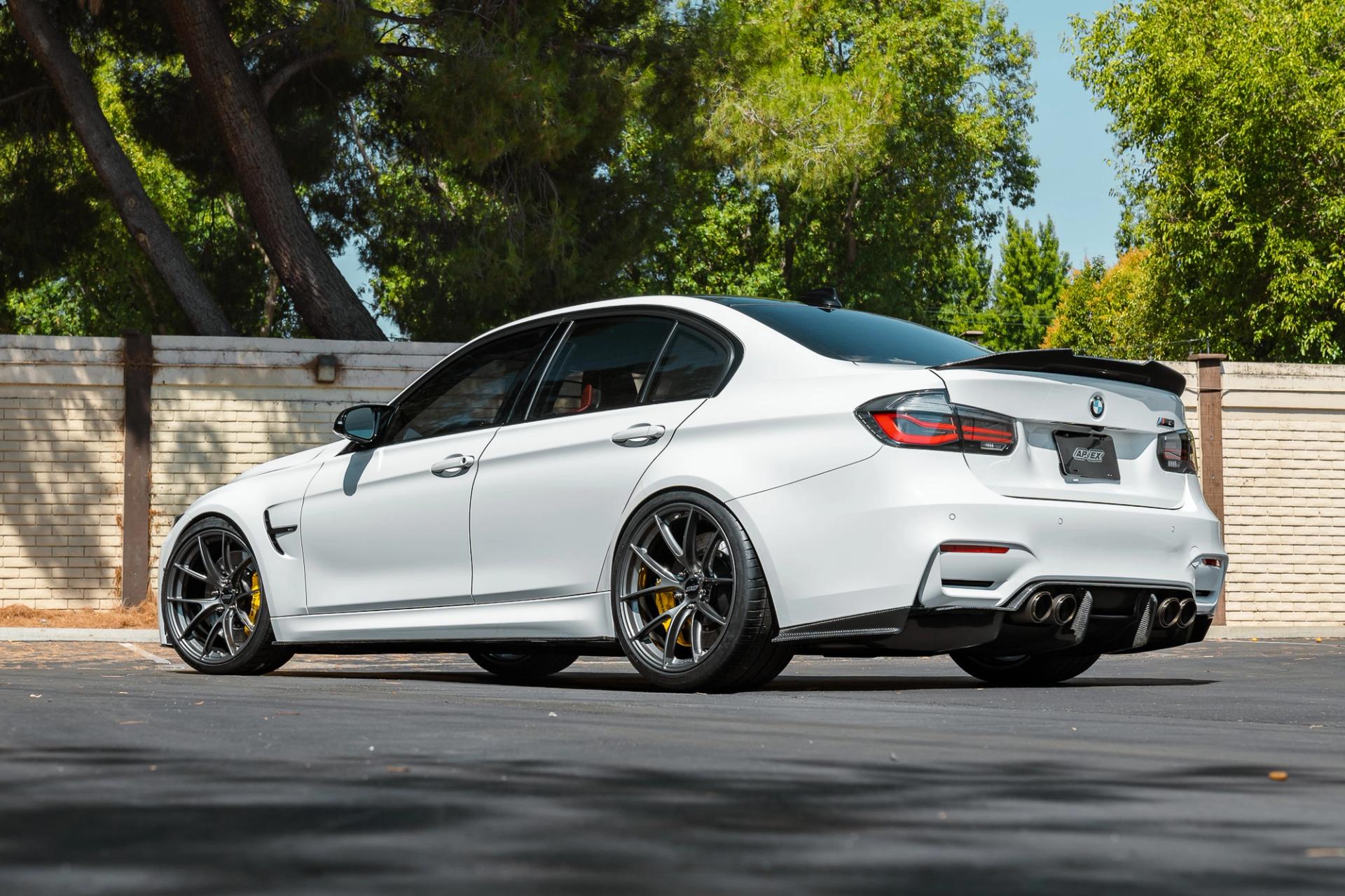 BMW F80 M3 with 20" VS-5RS in Anthracite