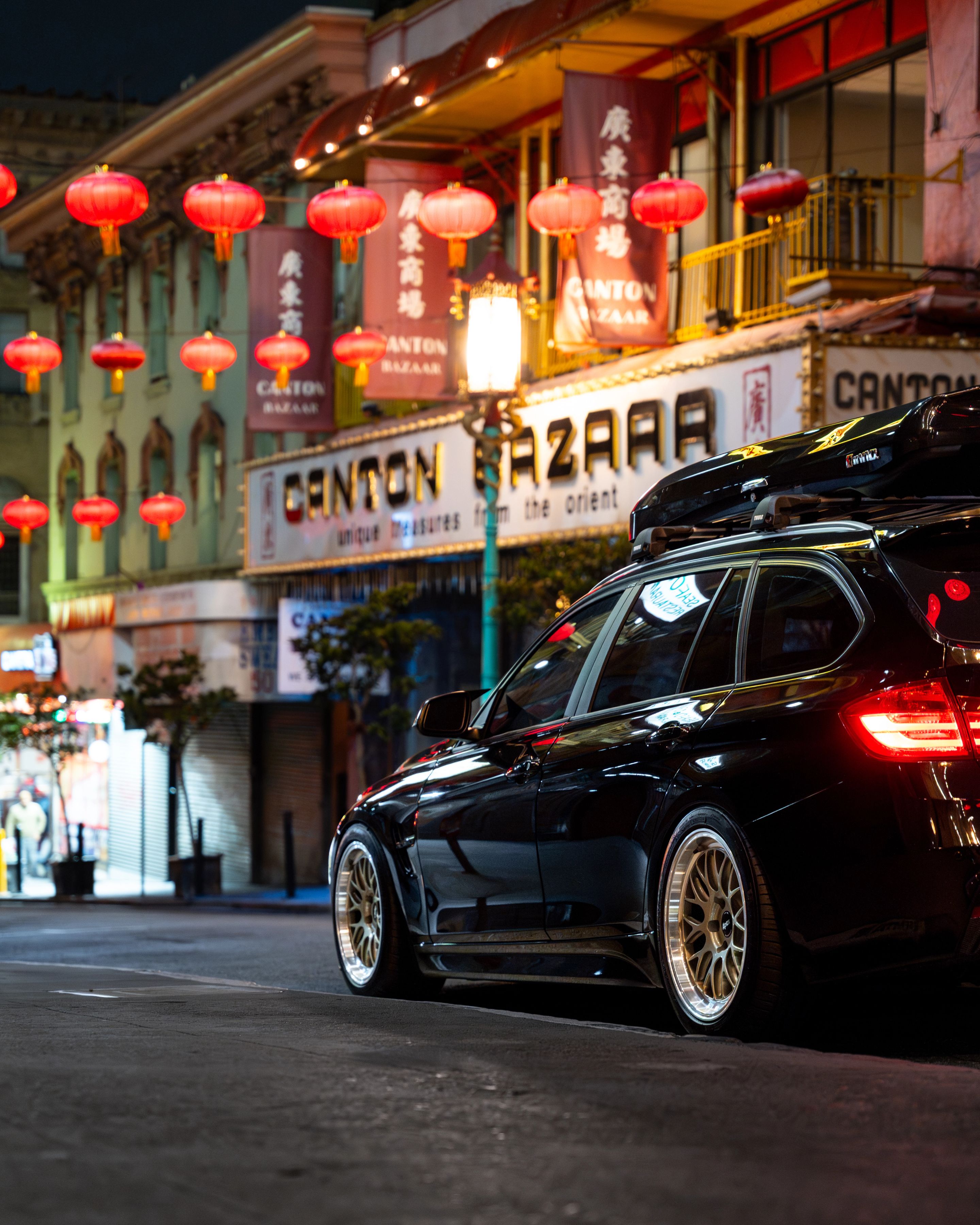 Black BMW F31 Wagon 3 Series with 18" ML-10RT Apex wheels in Machined Lip Gloss Motorsport Gold