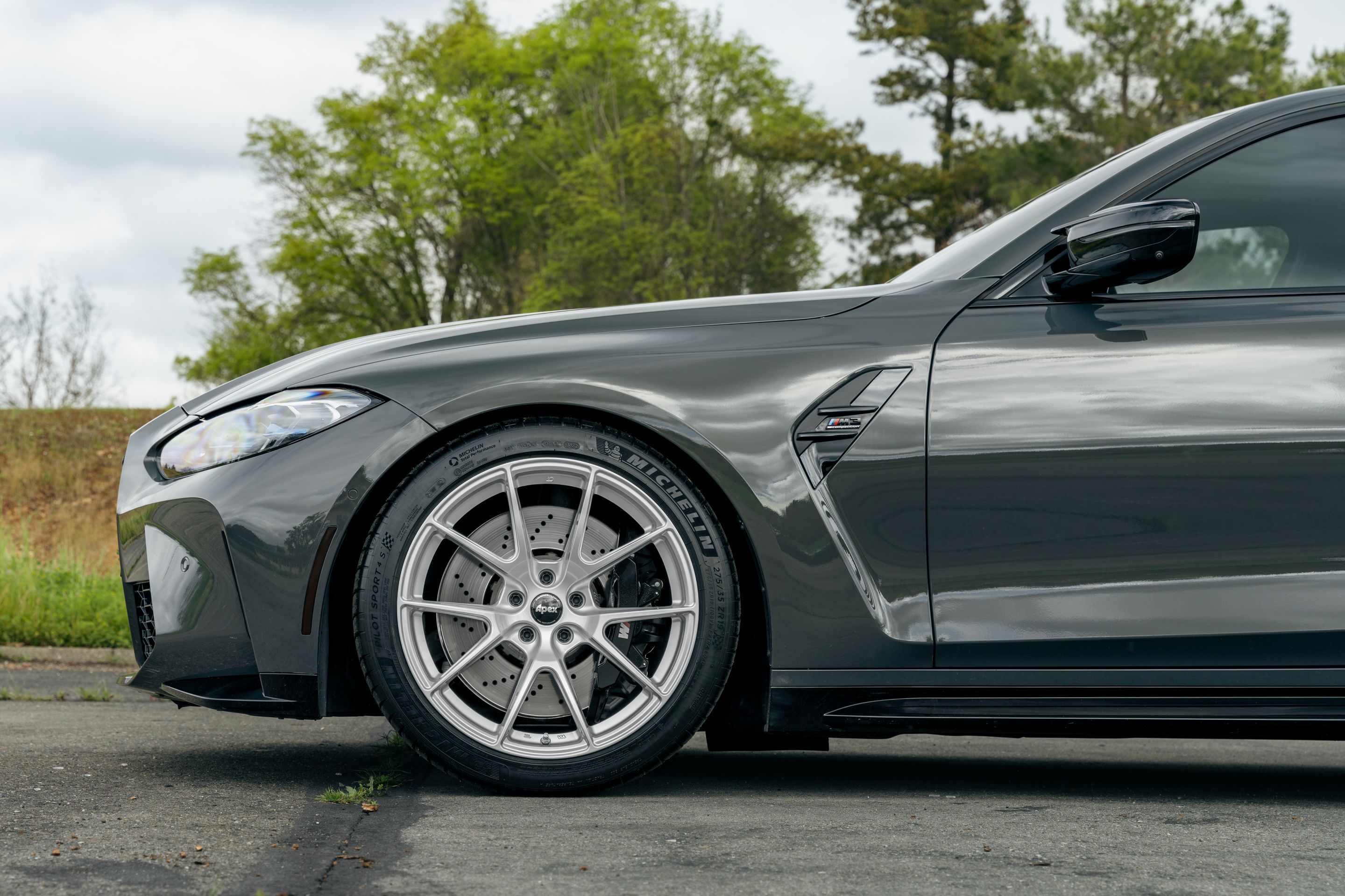 Grey BMW G80 M3 with 19" VS-5 Apex wheels in Race Silver