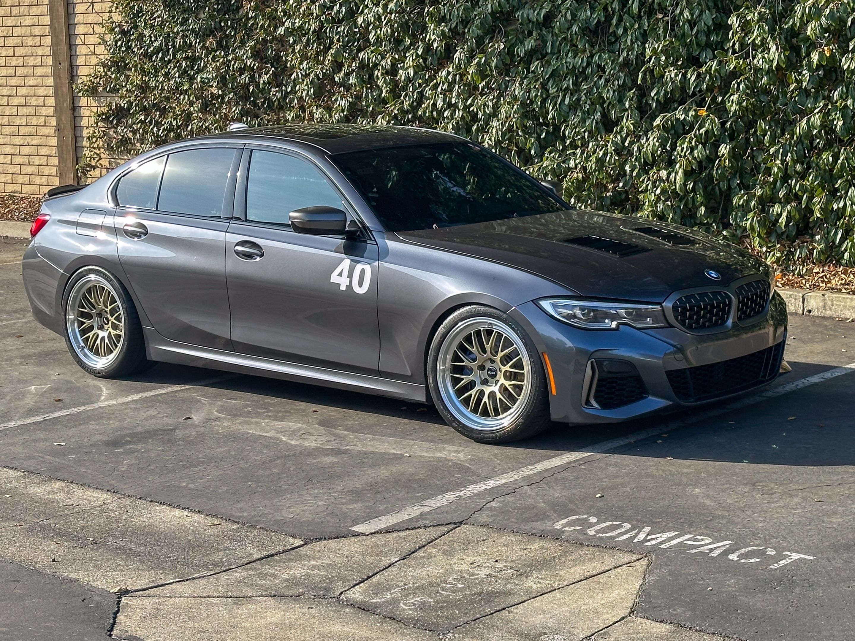 Grey BMW G20 Sedan 3 Series with 19" ML-10RT Apex wheels in Machined Lip Gloss Motorsport Gold