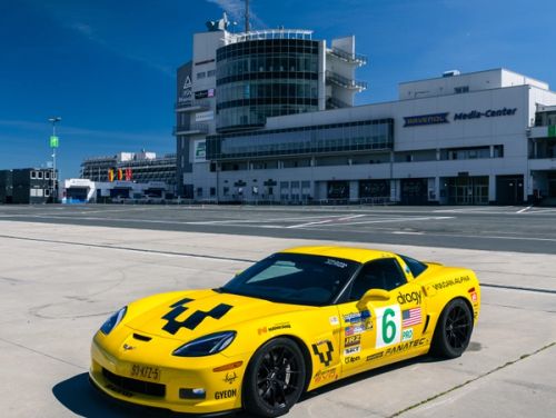 Yellow Chevrolet Corvette - VS-5RS in Satin Black