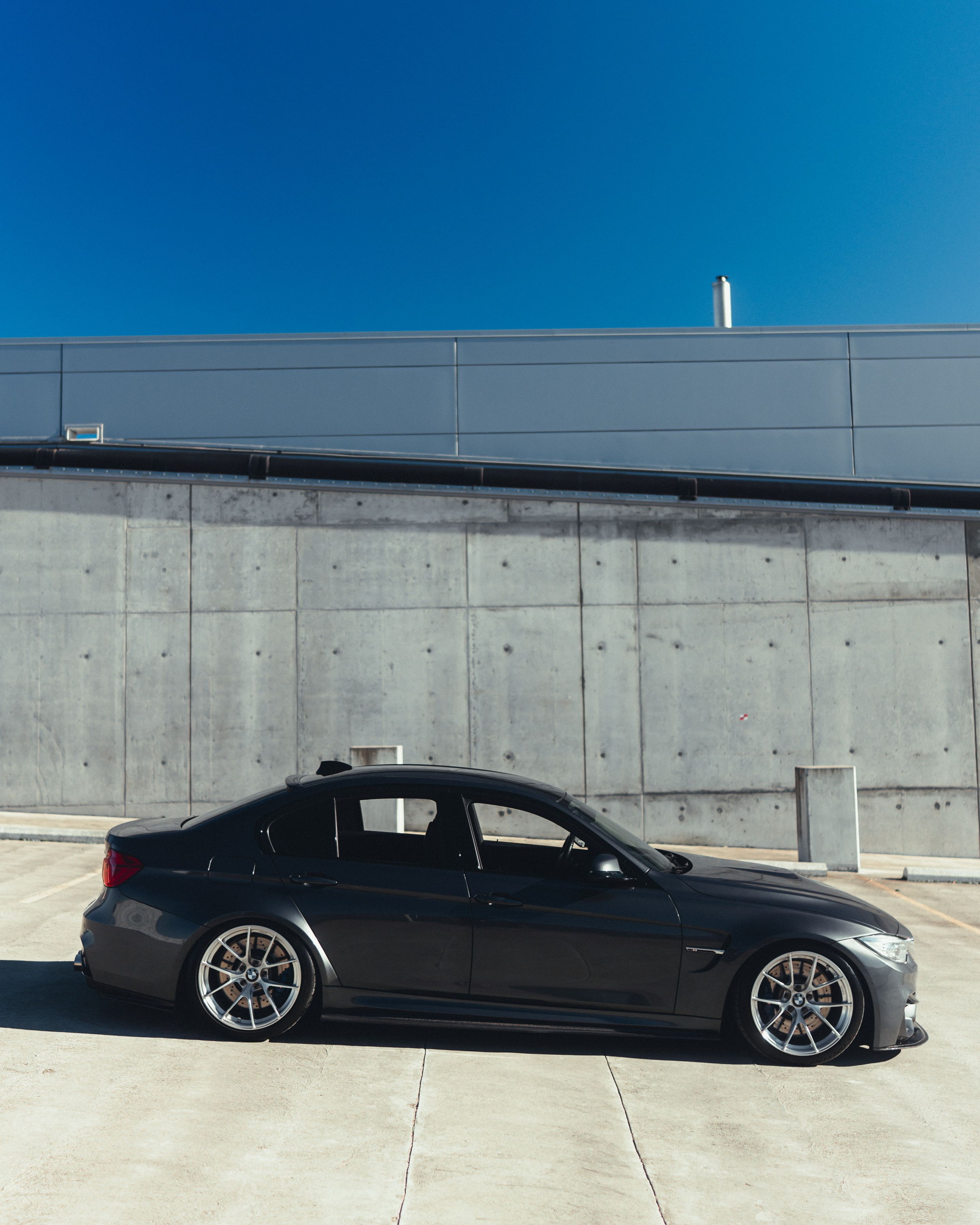 Grey BMW F80 M3 with 19" VS-5RS Apex wheels in Brushed Clear