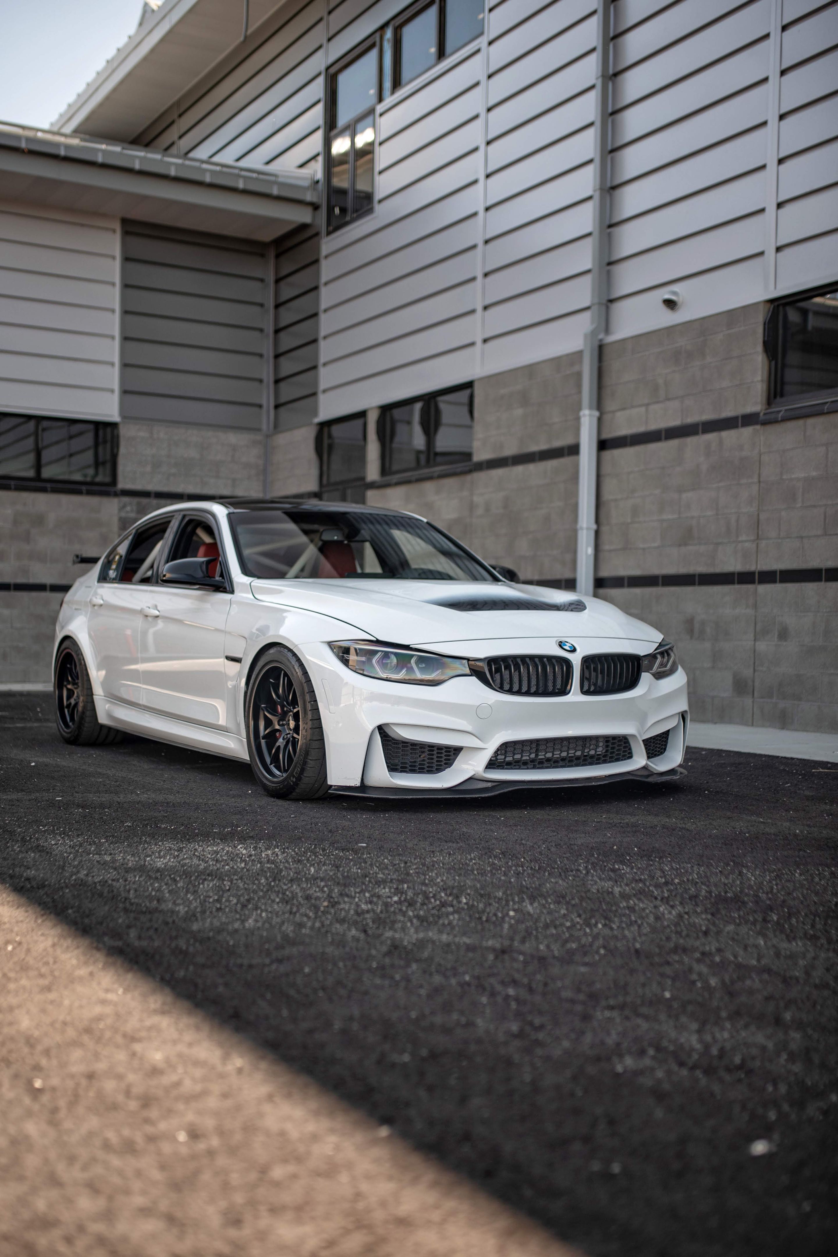 White BMW F80 M3 with 18" FL-5 Apex wheels in Satin Black