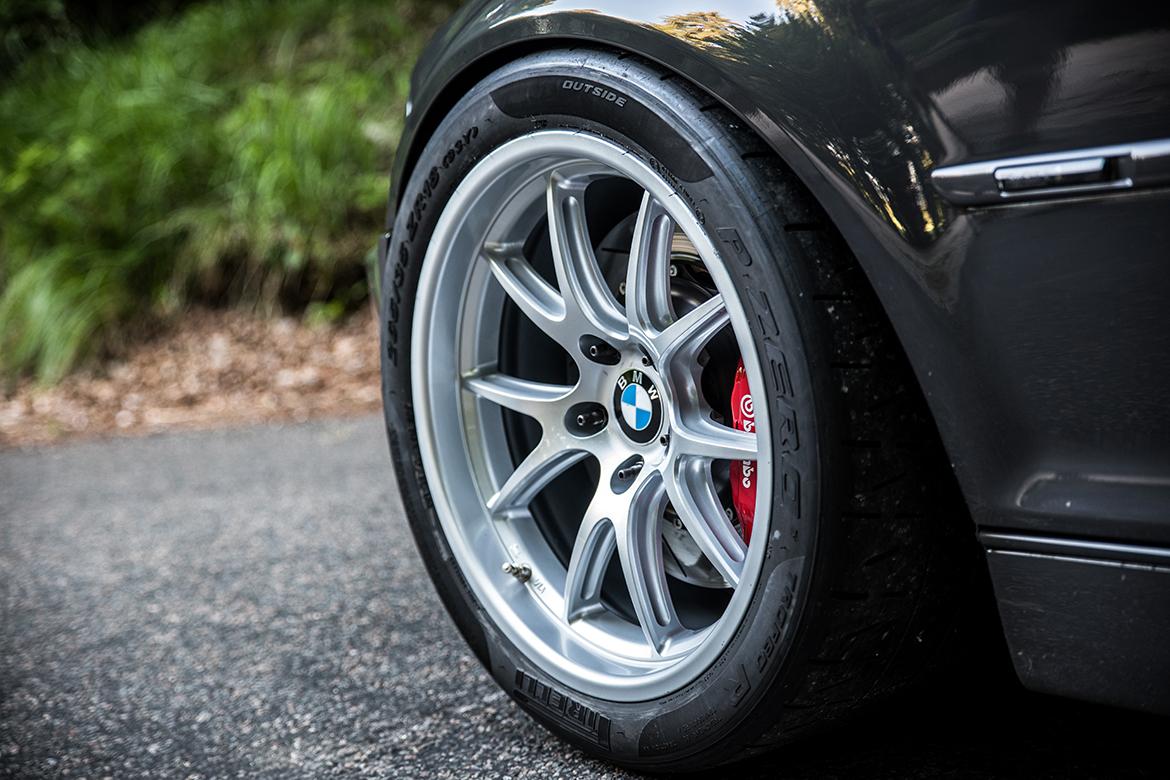 E46 Sport Rims Vincent’s 2004 E46 M3 Clubsport Race Car With APEX Wheels