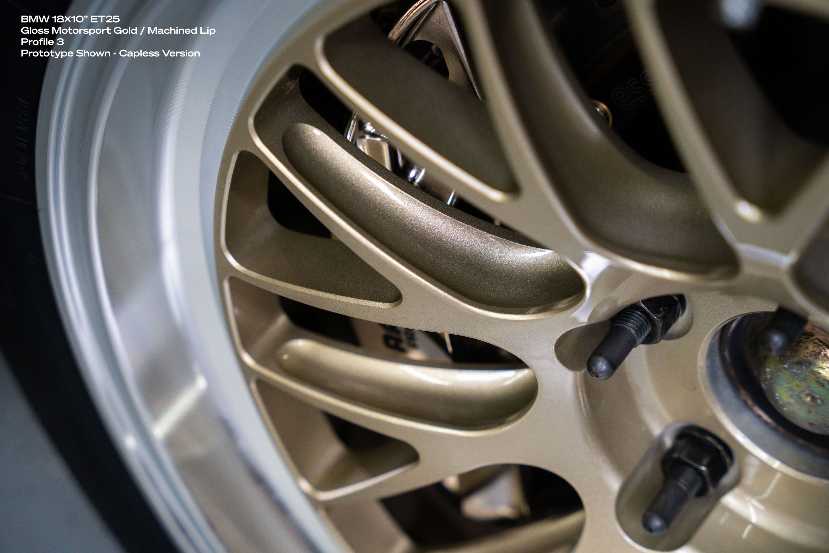 Grey BMW E46 M3 with 18" ML-10RT Apex wheels in Machined Lip Gloss Motorsport Gold