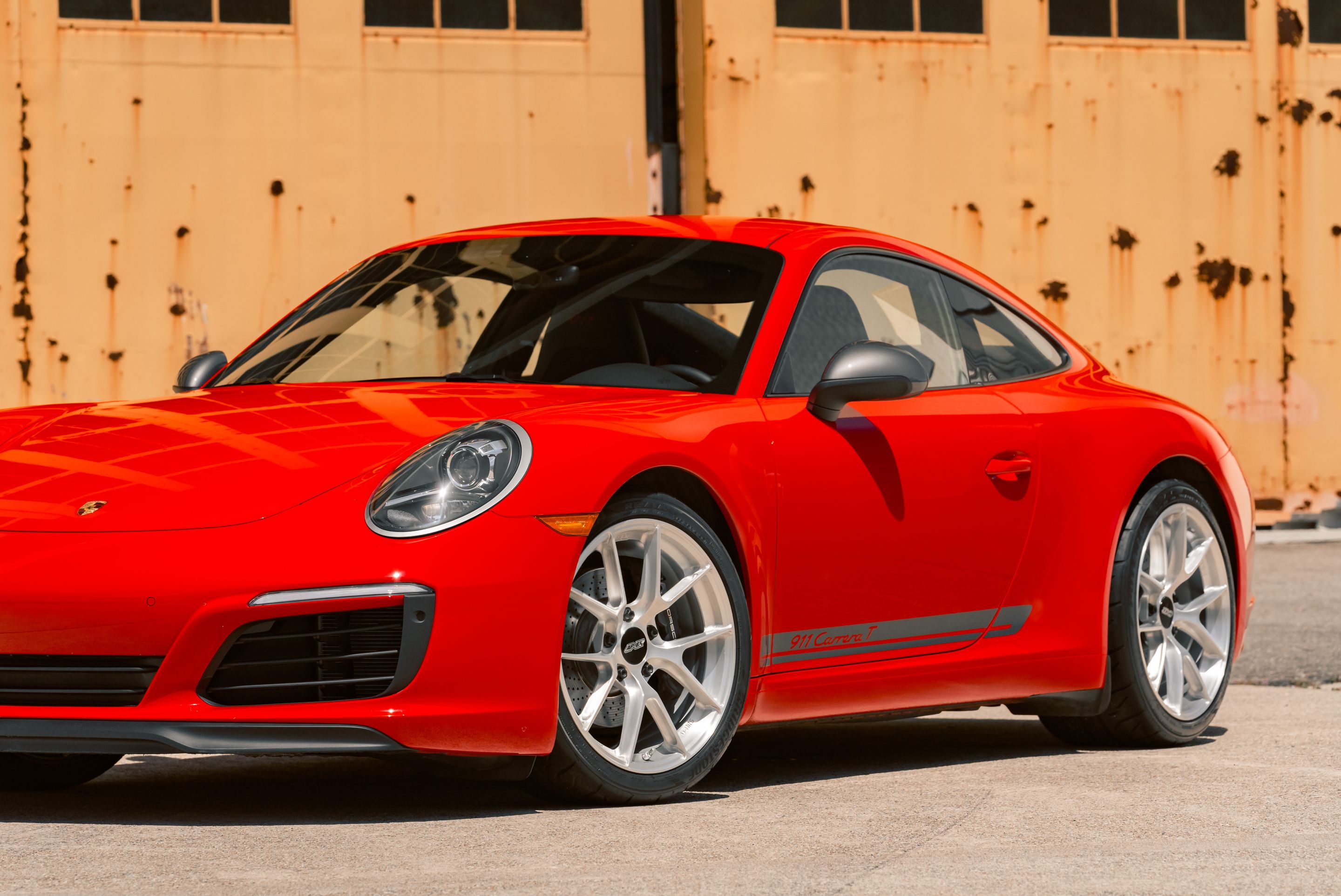 Red Porsche 911 991.2 Carrera T with 19" VS-5RS Apex wheels in Brushed Clear