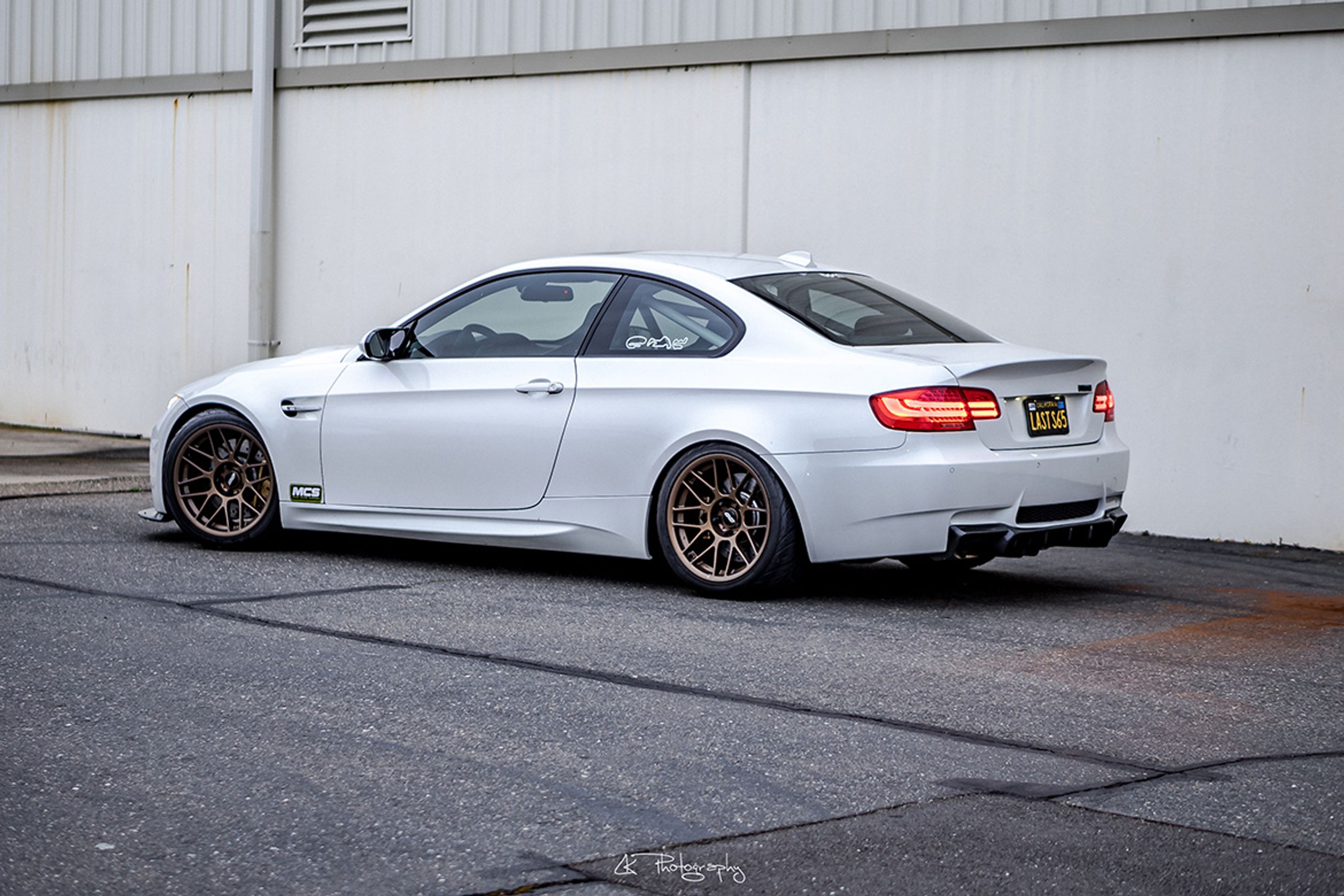 White BMW E92 Coupe M3 with 18" ARC-8 Apex wheels in Satin Bronze