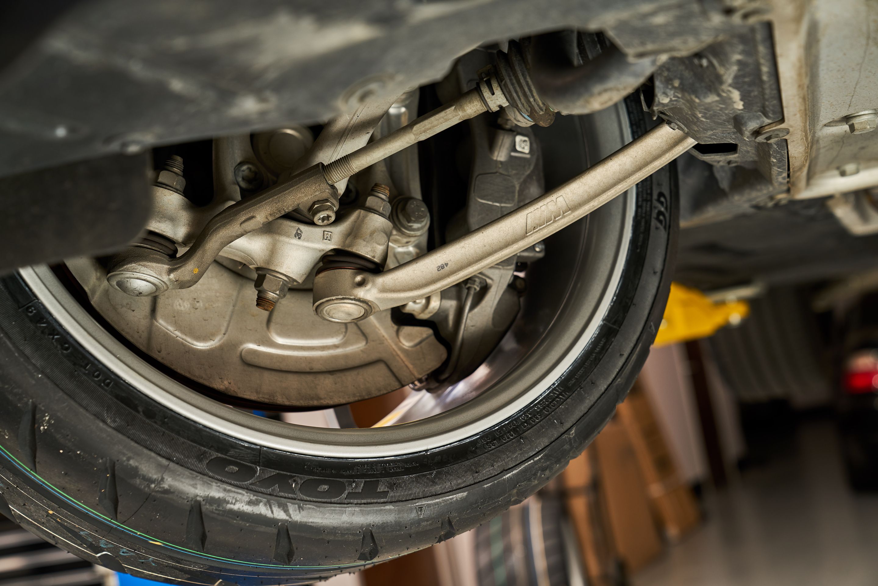 Blue BMW F87 M2 with 19" EC-7 Apex wheels in Race Silver