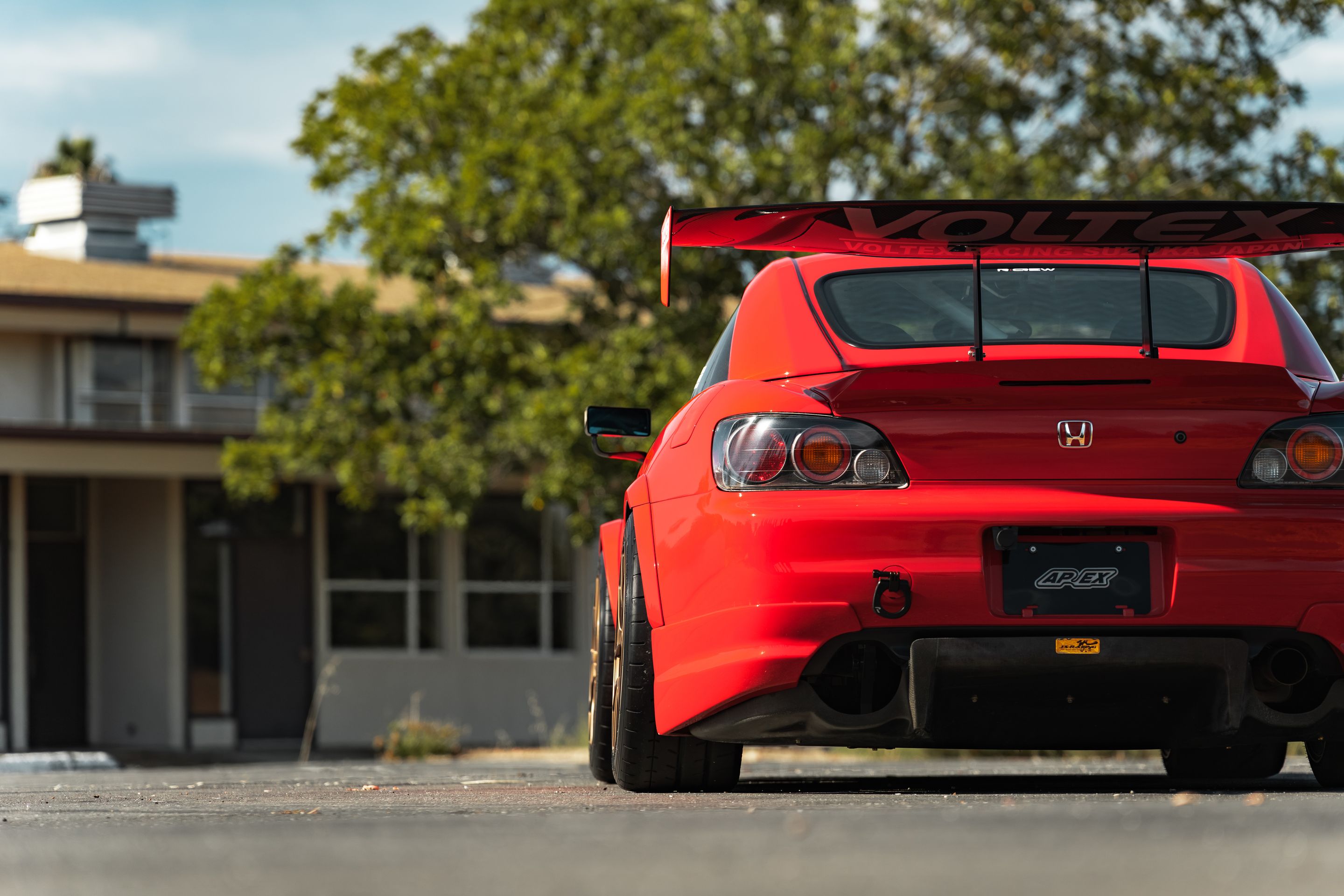 Red Honda S2000 with 17" VS-5RS Apex wheels in Satin Bronze