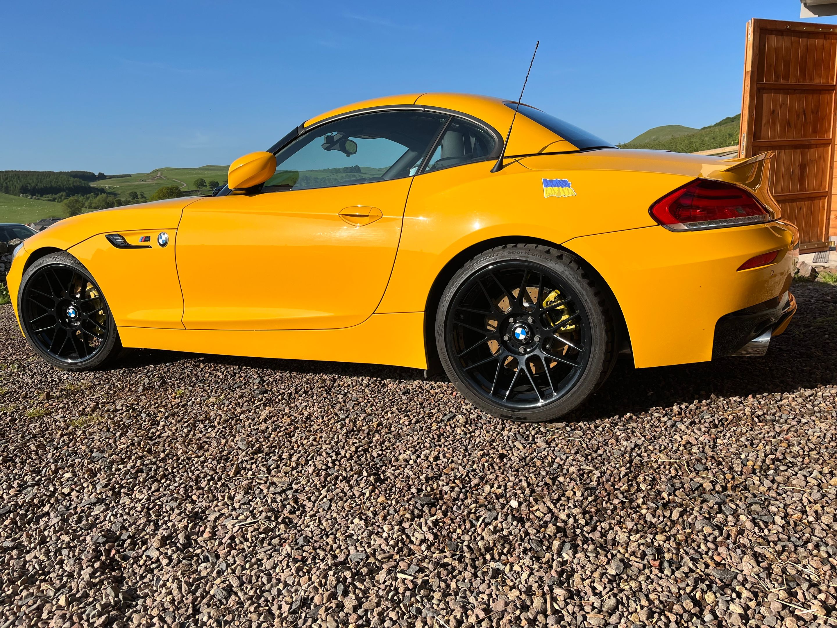 Yellow BMW E89 Z4 with 19" ARC-8 Apex wheels in Anthracite
