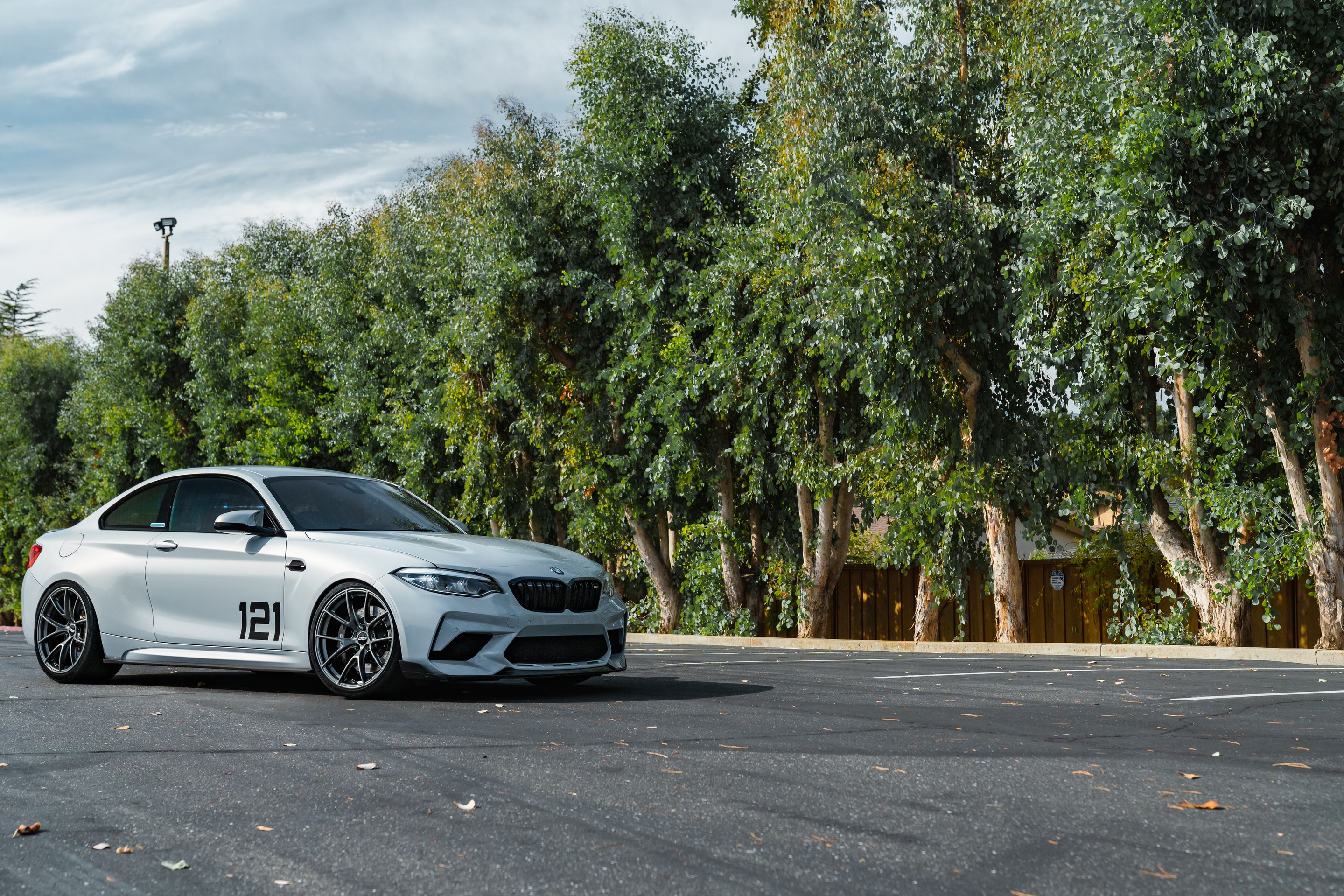 Silver BMW F87 M2 with 20" VS-5RS Apex wheels in Anthracite