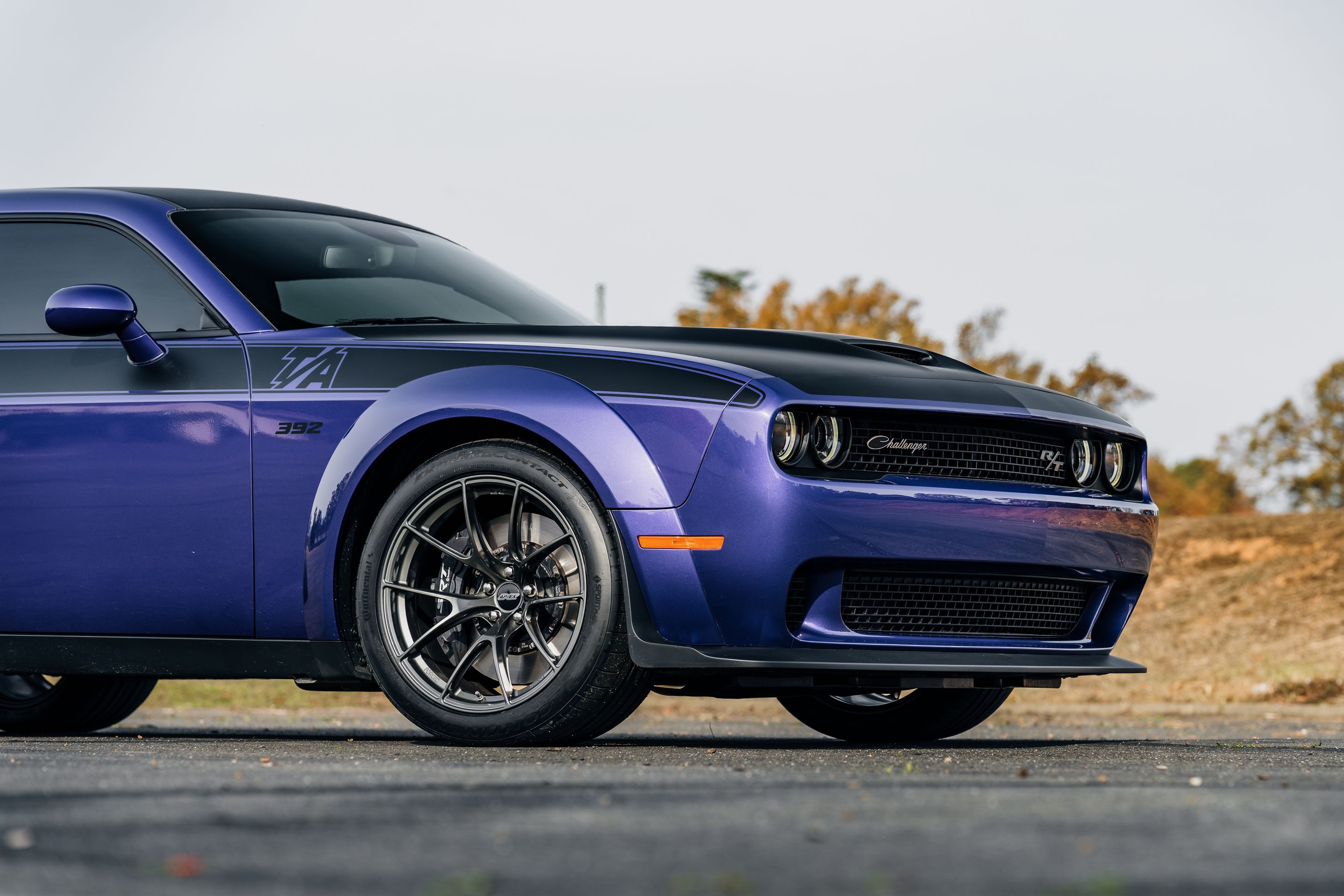 Purple Dodge Challenger R/T Scat Pack Widebody with 20" VS-5RS Apex wheels in Anthracite