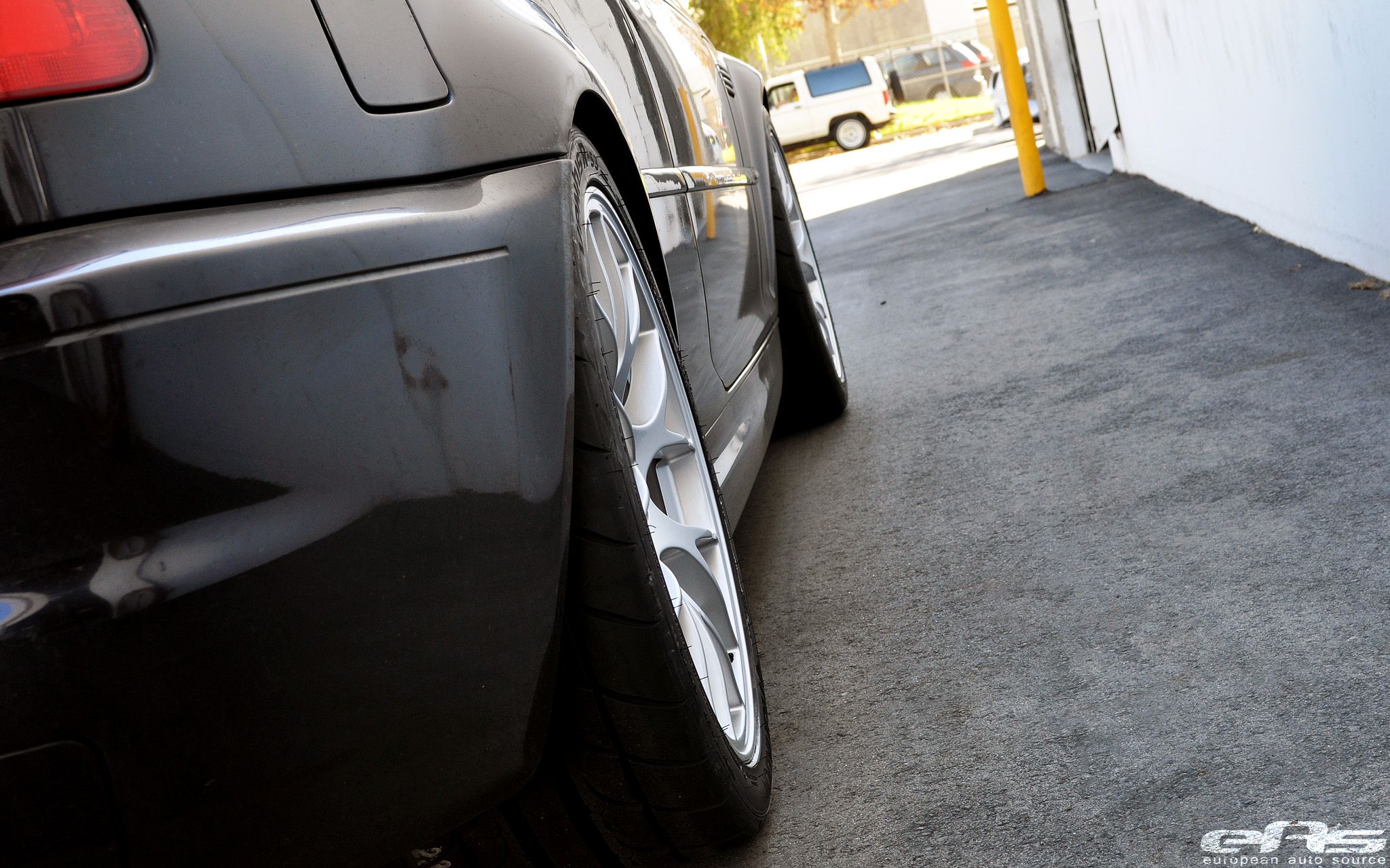 Black BMW E46 M3 with 18" EC-7 Apex wheels in Race Silver