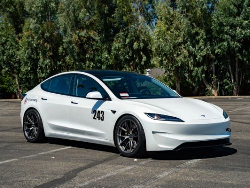 White Tesla Model 3 - VS-5RS in Anthracite