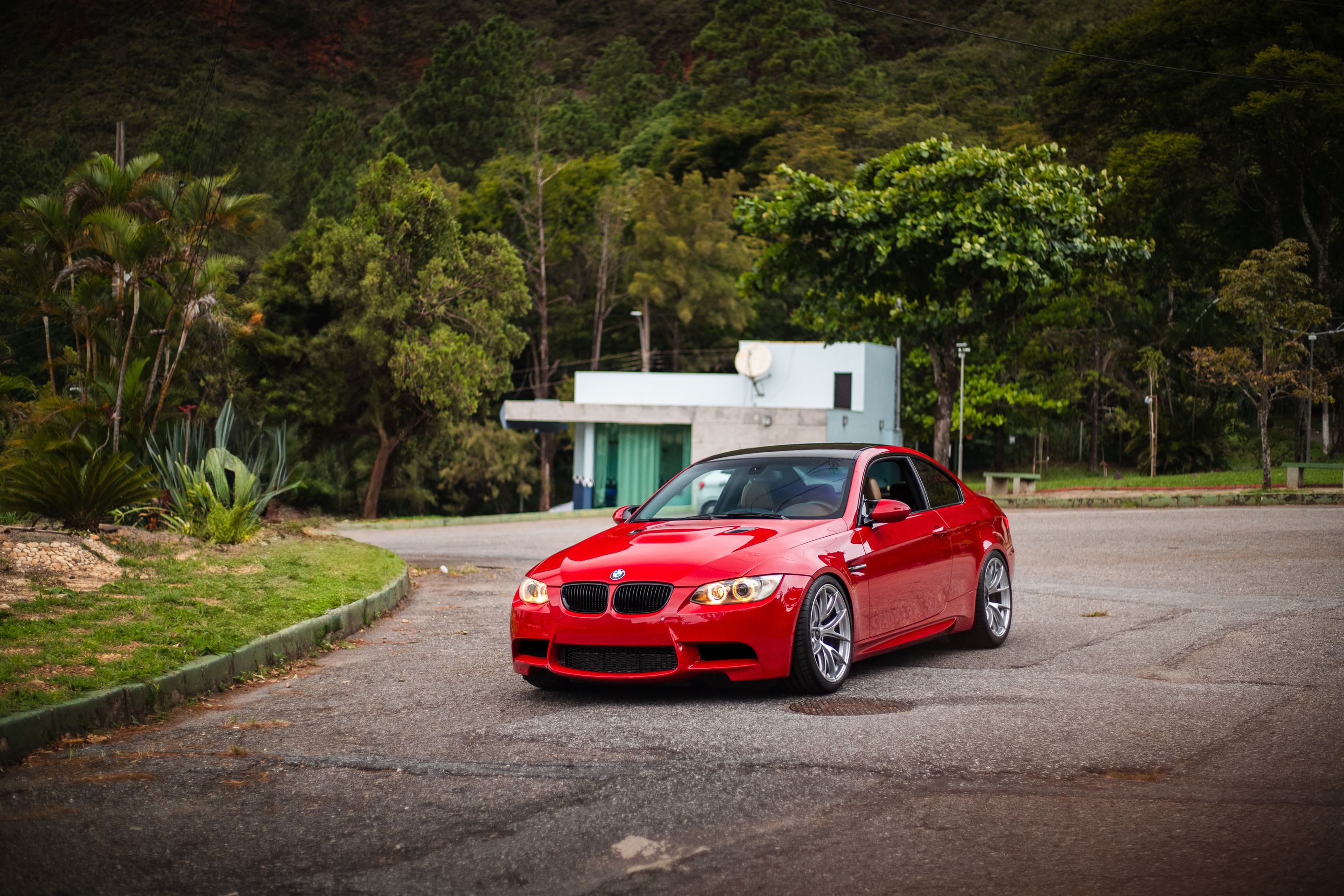 Red BMW E92 Coupe M3 with 19" VS-5RS Apex wheels in Custom Finish