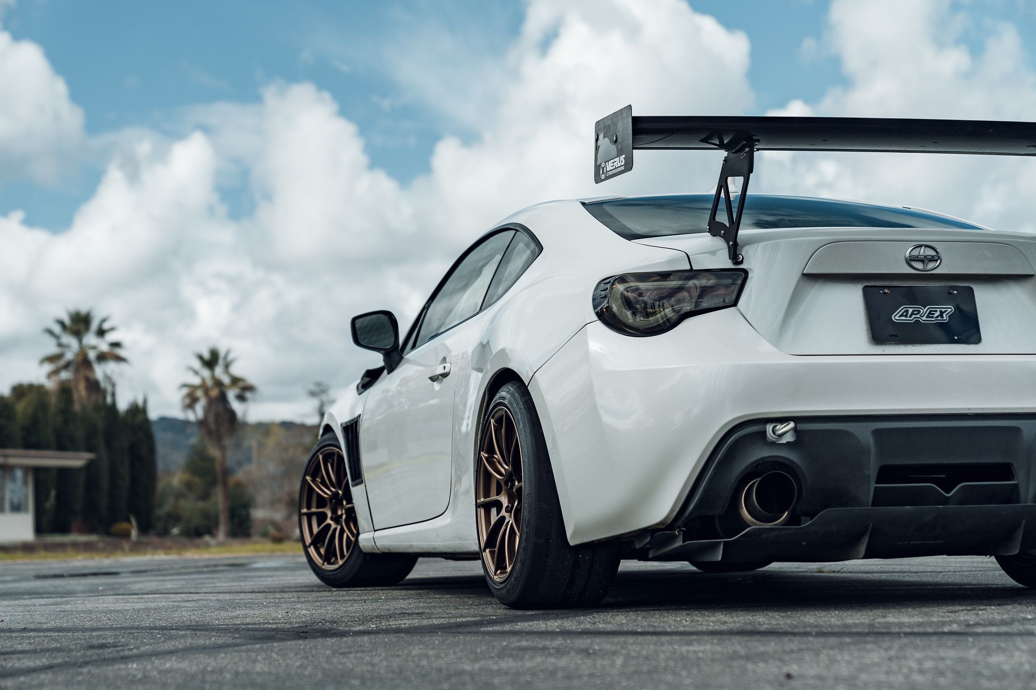 White Scion FR-S with 17" SM-10RS Apex wheels in Satin Bronze