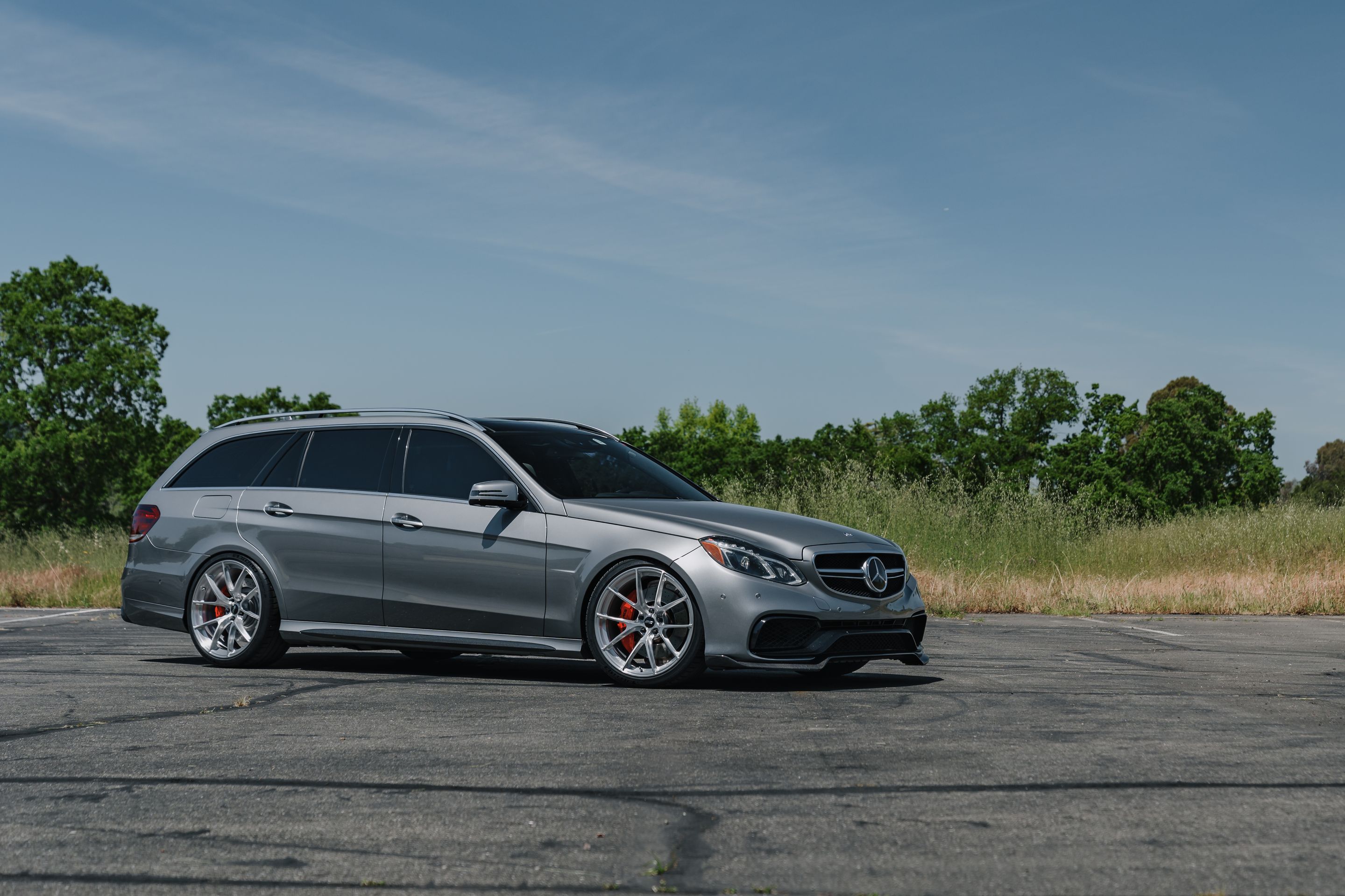 Grey Mercedes-Benz BR212 E-Class AMG with 20" VS-5RS Apex wheels in Brushed Clear