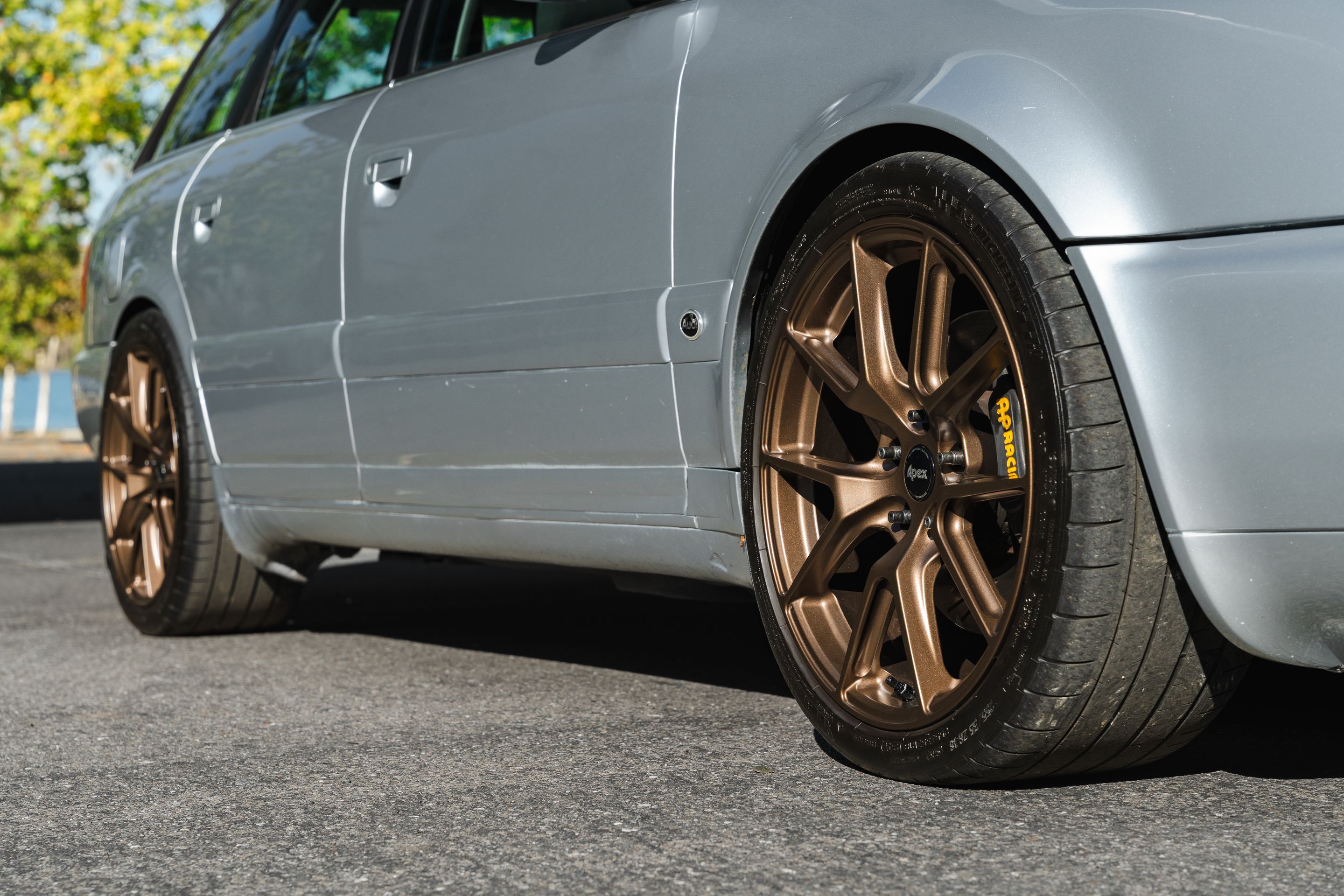 Silver Audi C4 S6 Avant/Wagon with 18" VS-5 Apex wheels in Satin Bronze
