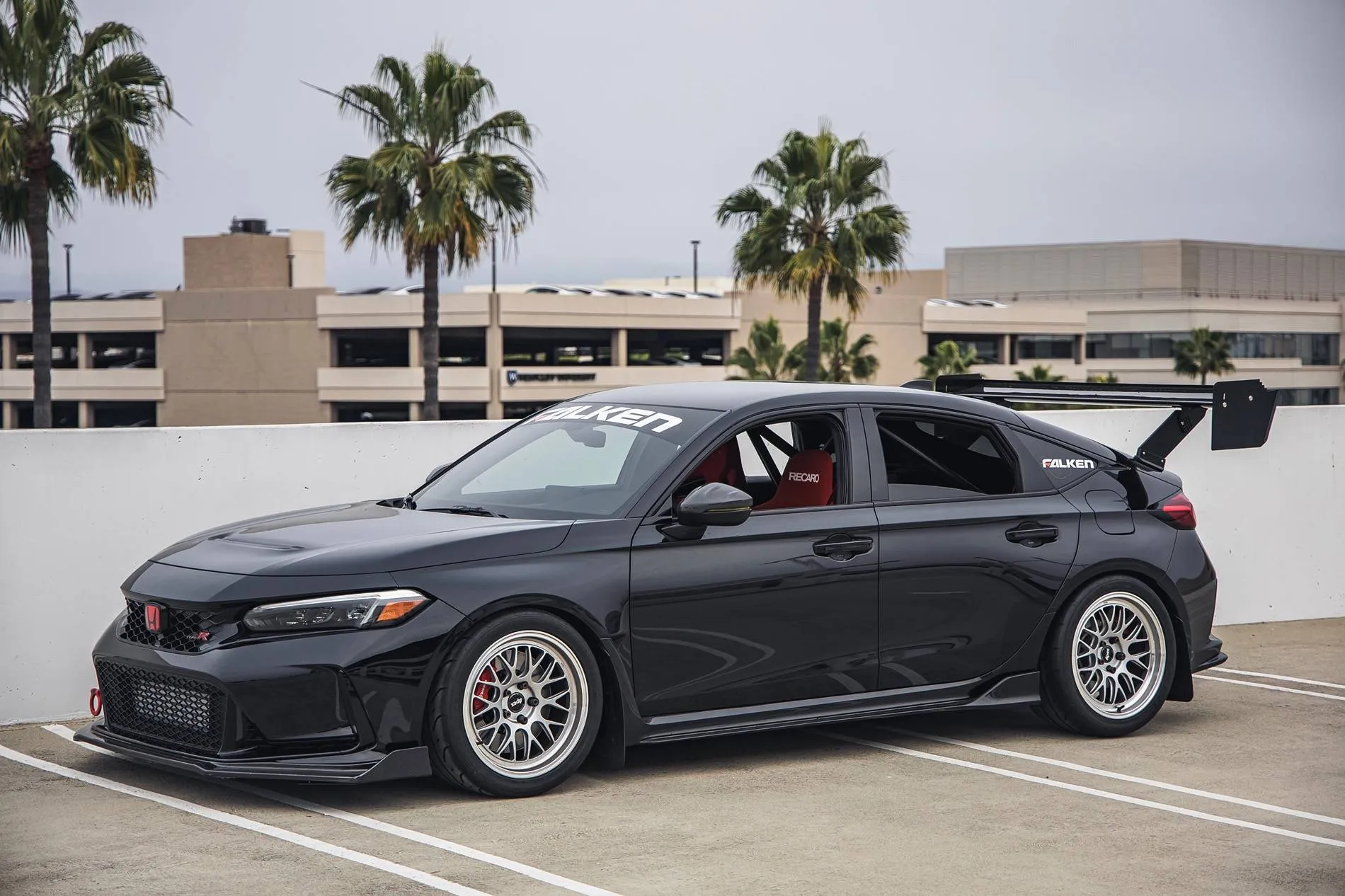 Honda FL5 Civic Type-R with 18