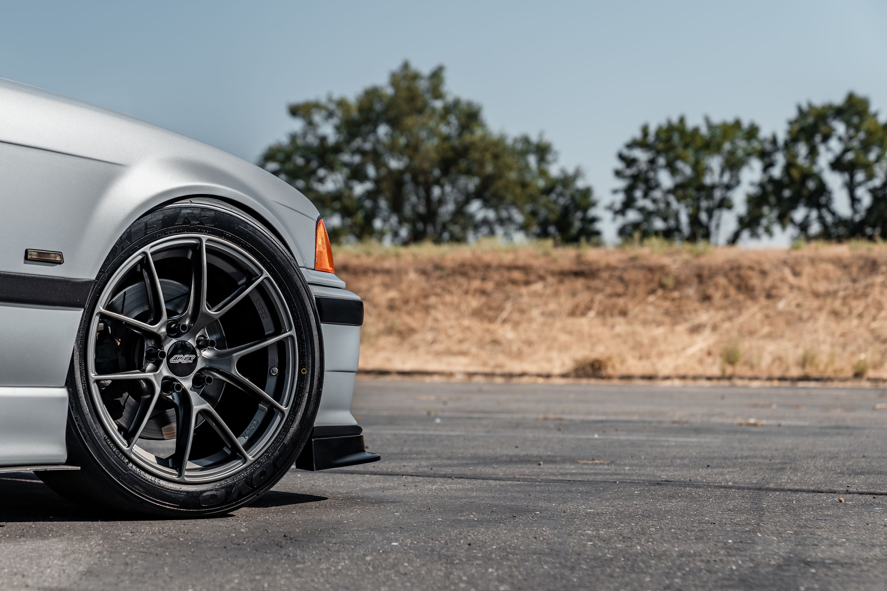 Silver BMW E36 M3 with 17" VS-5RS Apex wheels in Anthracite