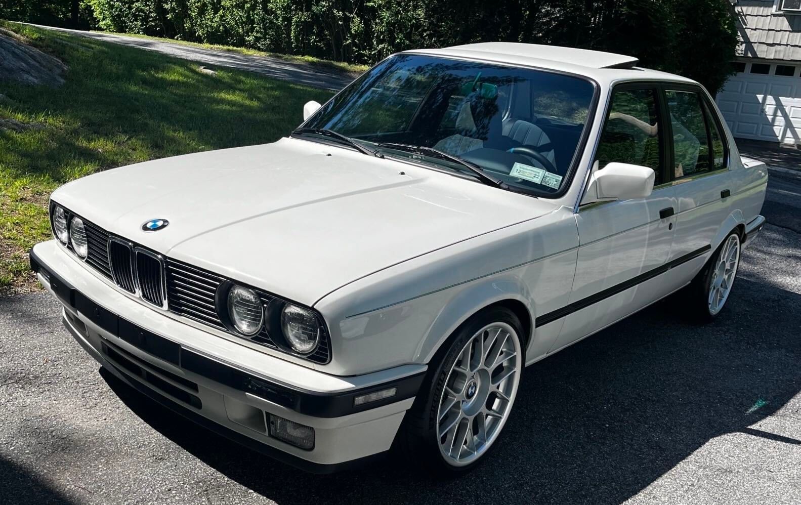 White BMW E30 3 Series with 17" ARC-8 Apex wheels in Race Silver
