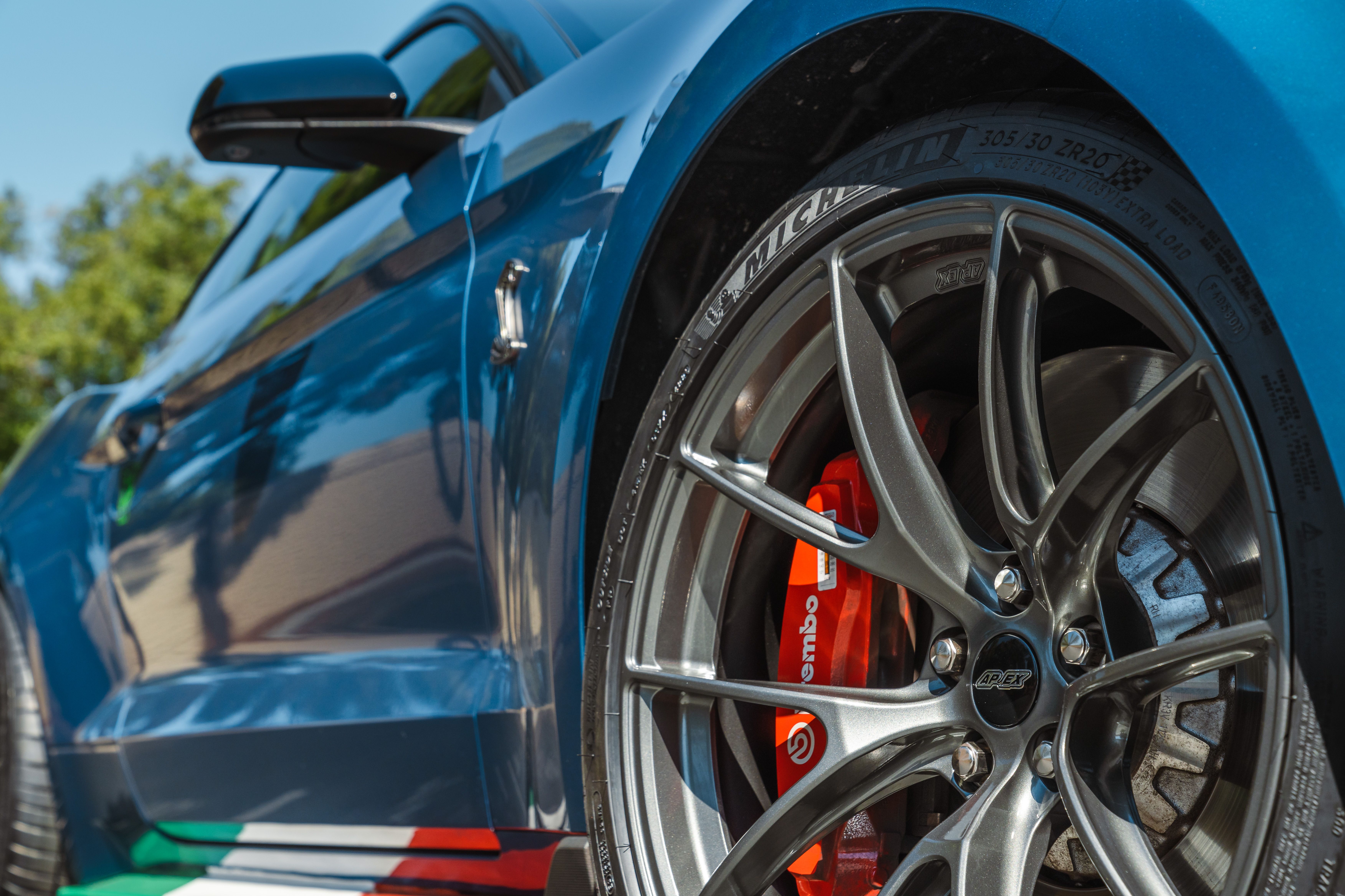 Ford S550 Mustang GT500 with 20