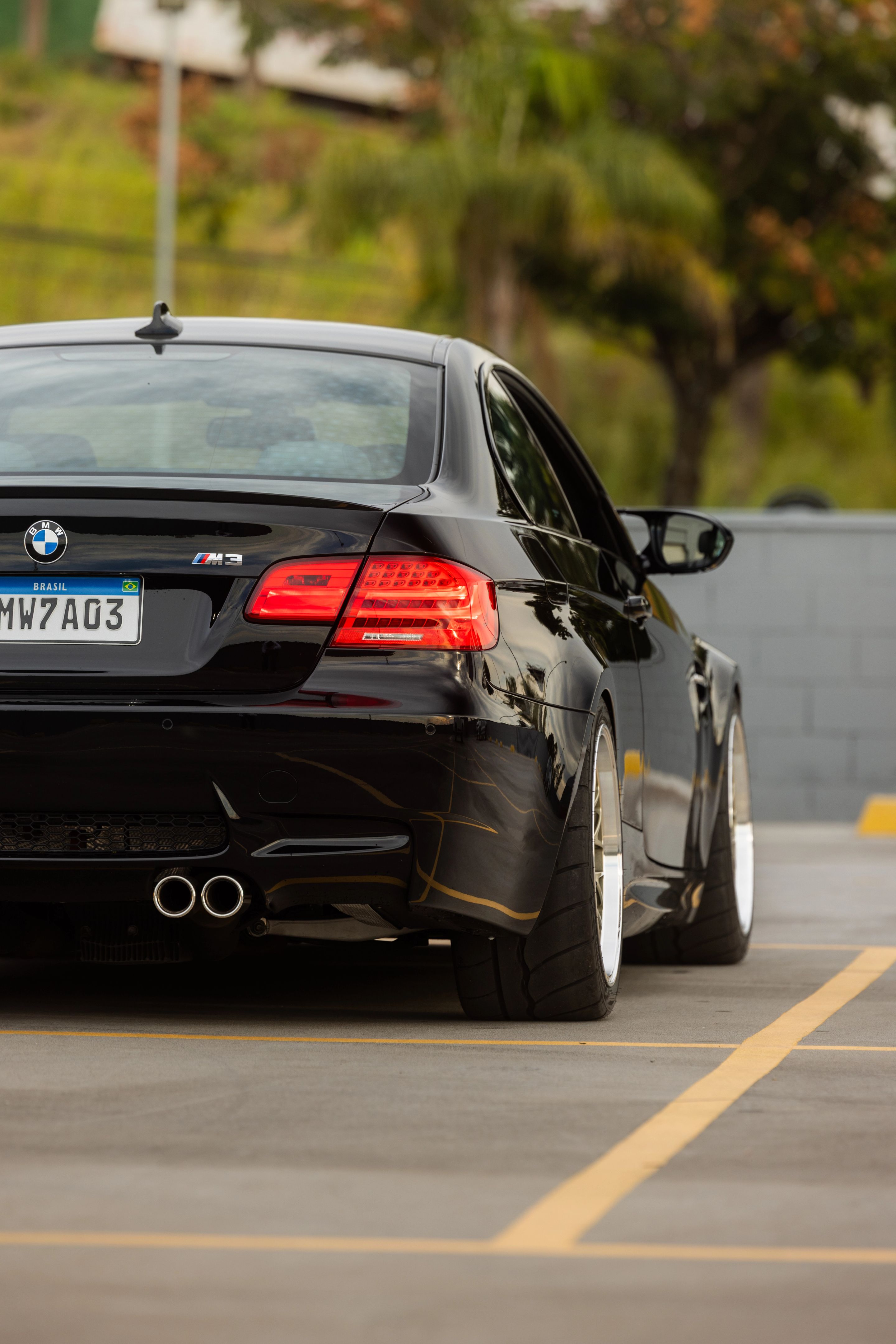 Black BMW E92 Coupe M3 with 18" ML-10RT Apex wheels in Machined Lip Gloss Motorsport Gold