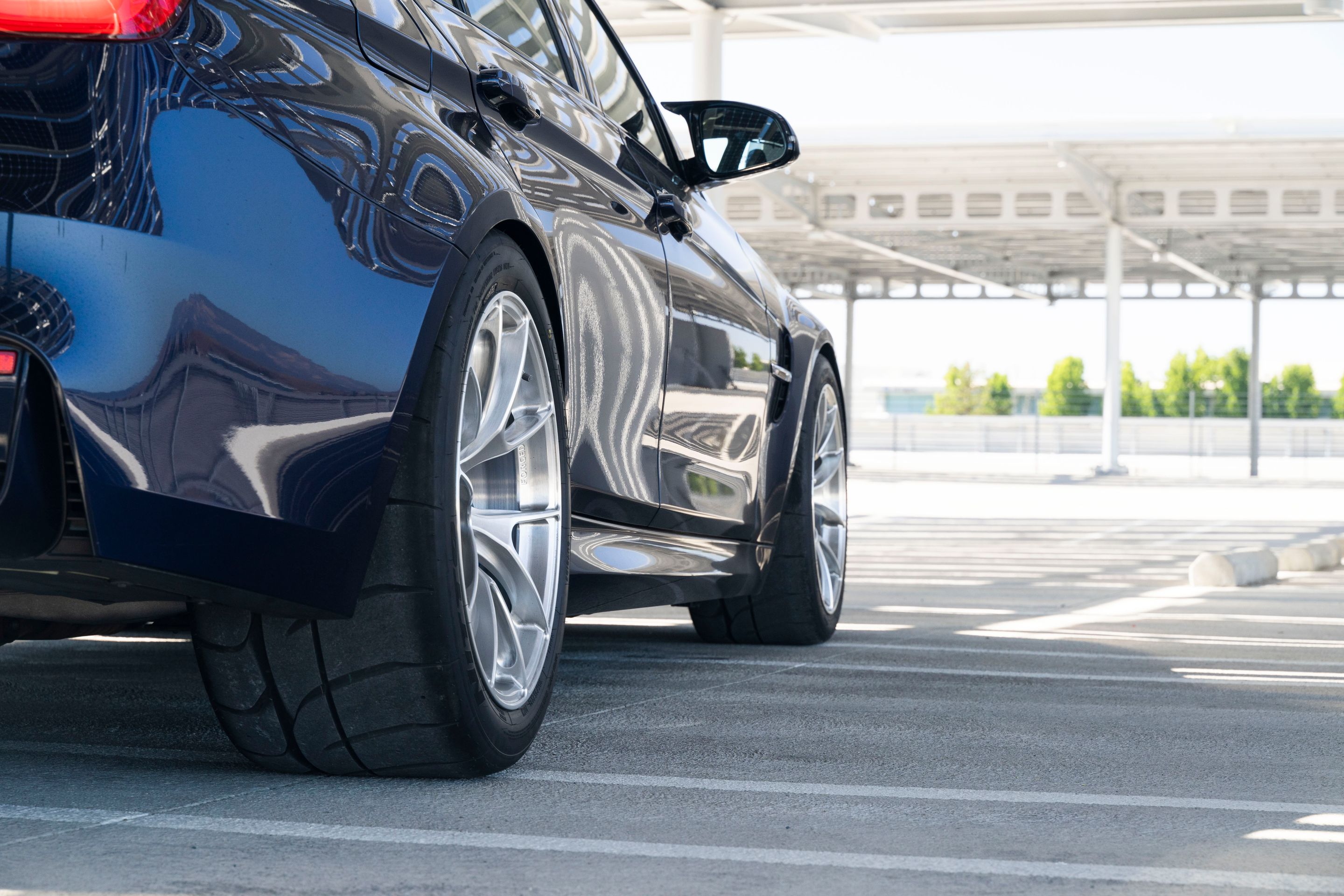 Blue BMW F80 M3 with 18" VS-5RS Apex wheels in Brushed Clear