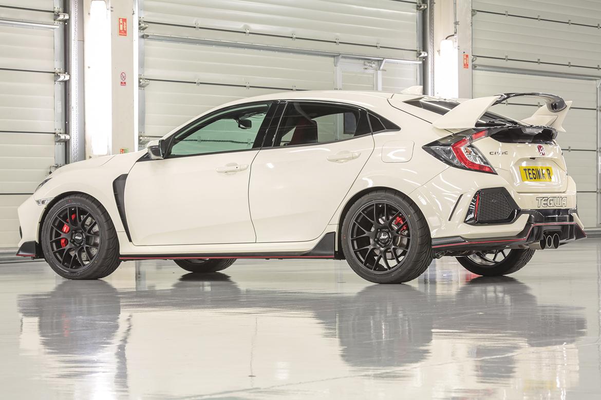 Tegiwa's Type-R Track Car Featuring 19
