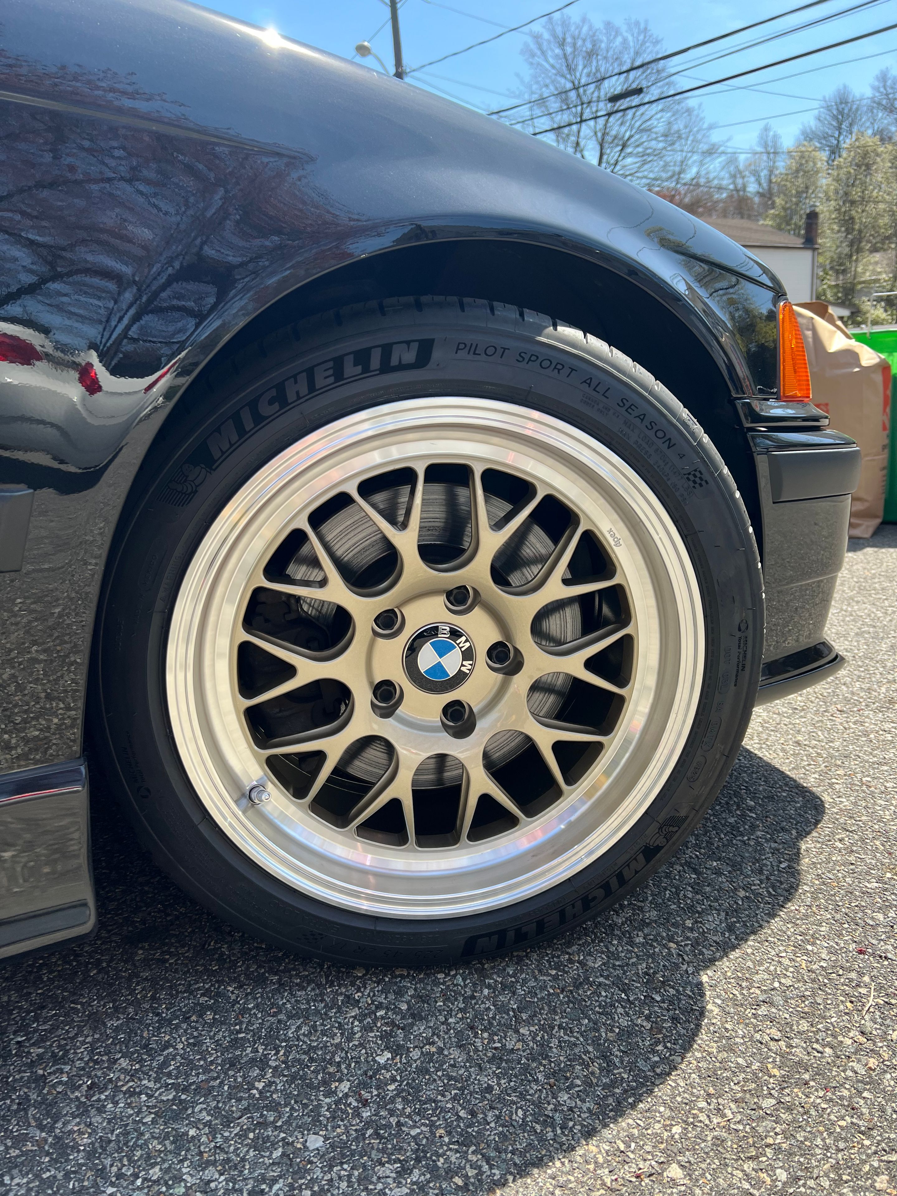 Black BMW E36 M3 with 17" ML-10RT Apex wheels in Machined Lip Gloss Motorsport Gold