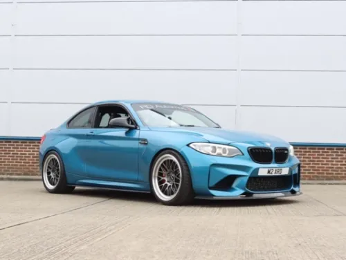 Blue BMW M2 - ML-10RT in Machined Lip Anthracite