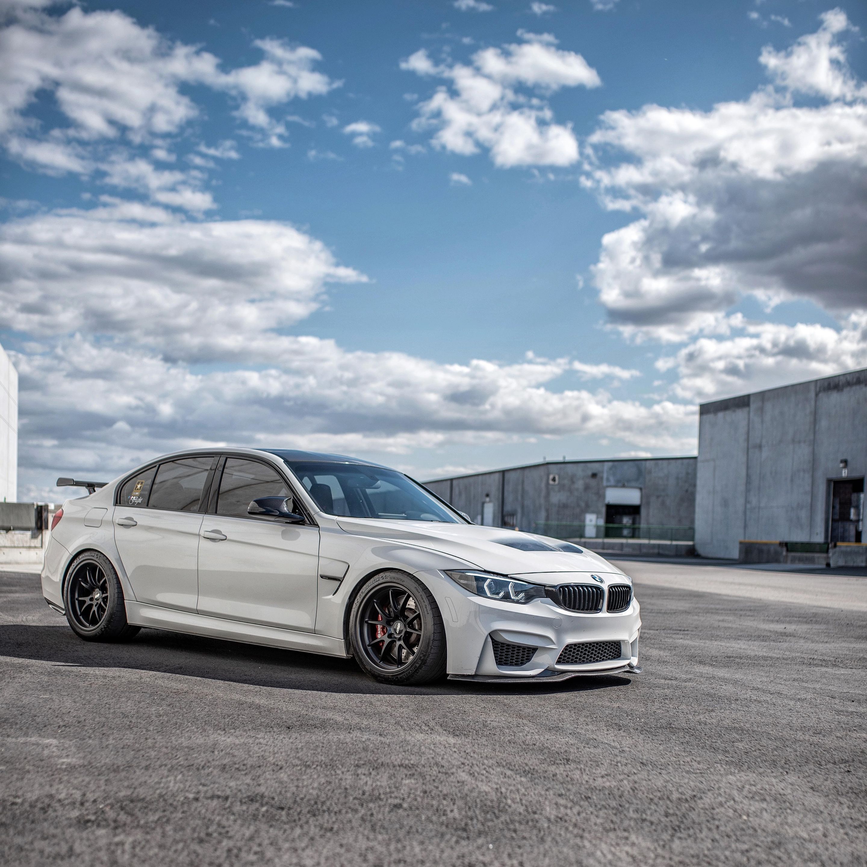 White BMW F80 M3 with 18" FL-5 Apex wheels in Satin Black