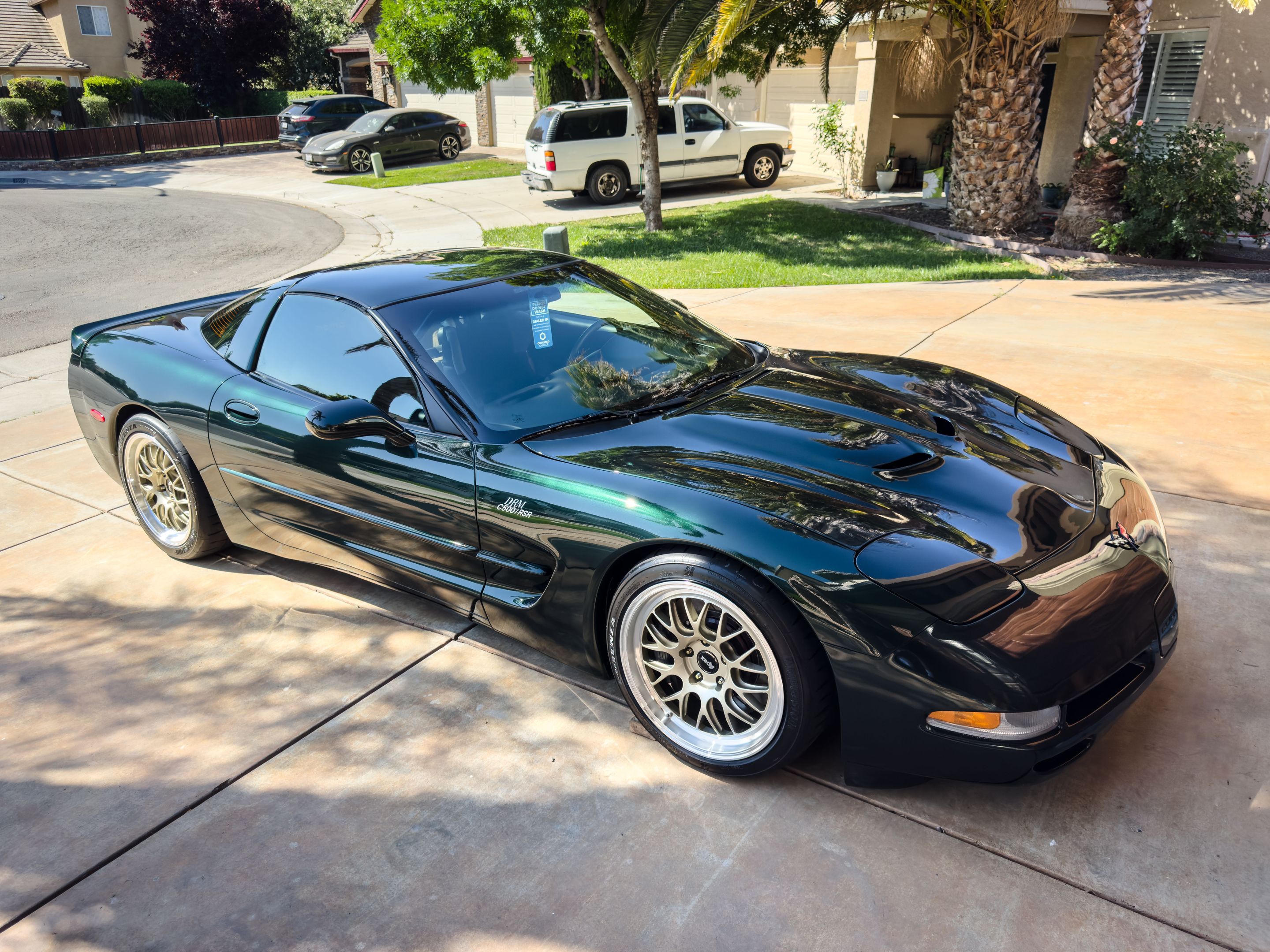 Green Chevrolet C5 Corvette Z06 with 18" ML-10RT Apex wheels in Machined Lip Gloss Motorsport Gold