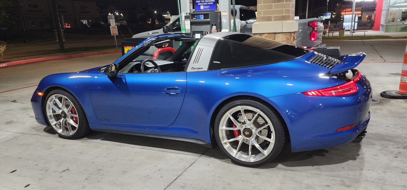 Blue Porsche 911 991.1 Targa 4 GTS with 20" VS-5RS Apex wheels in Brushed Clear