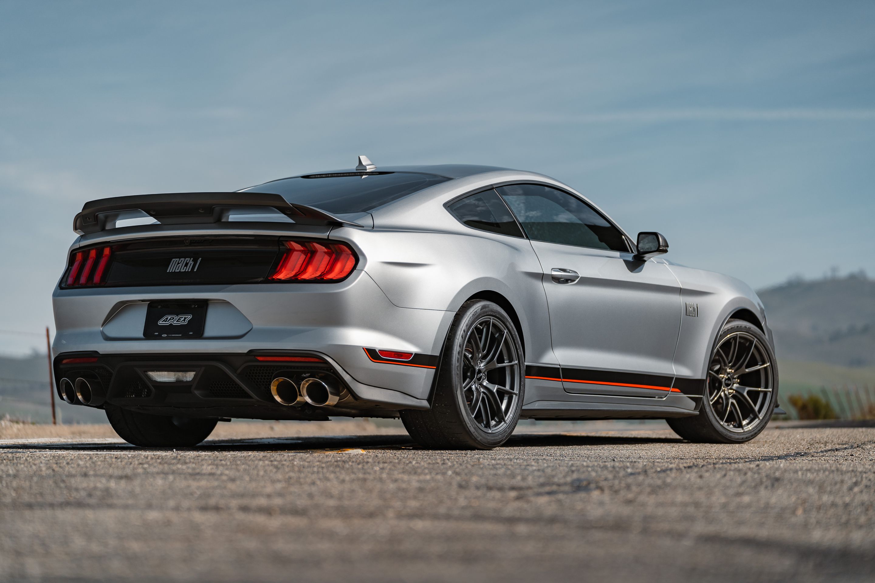Silver Ford S550 Mustang Mach 1 with 19" VS-5RS Apex wheels in Anthracite