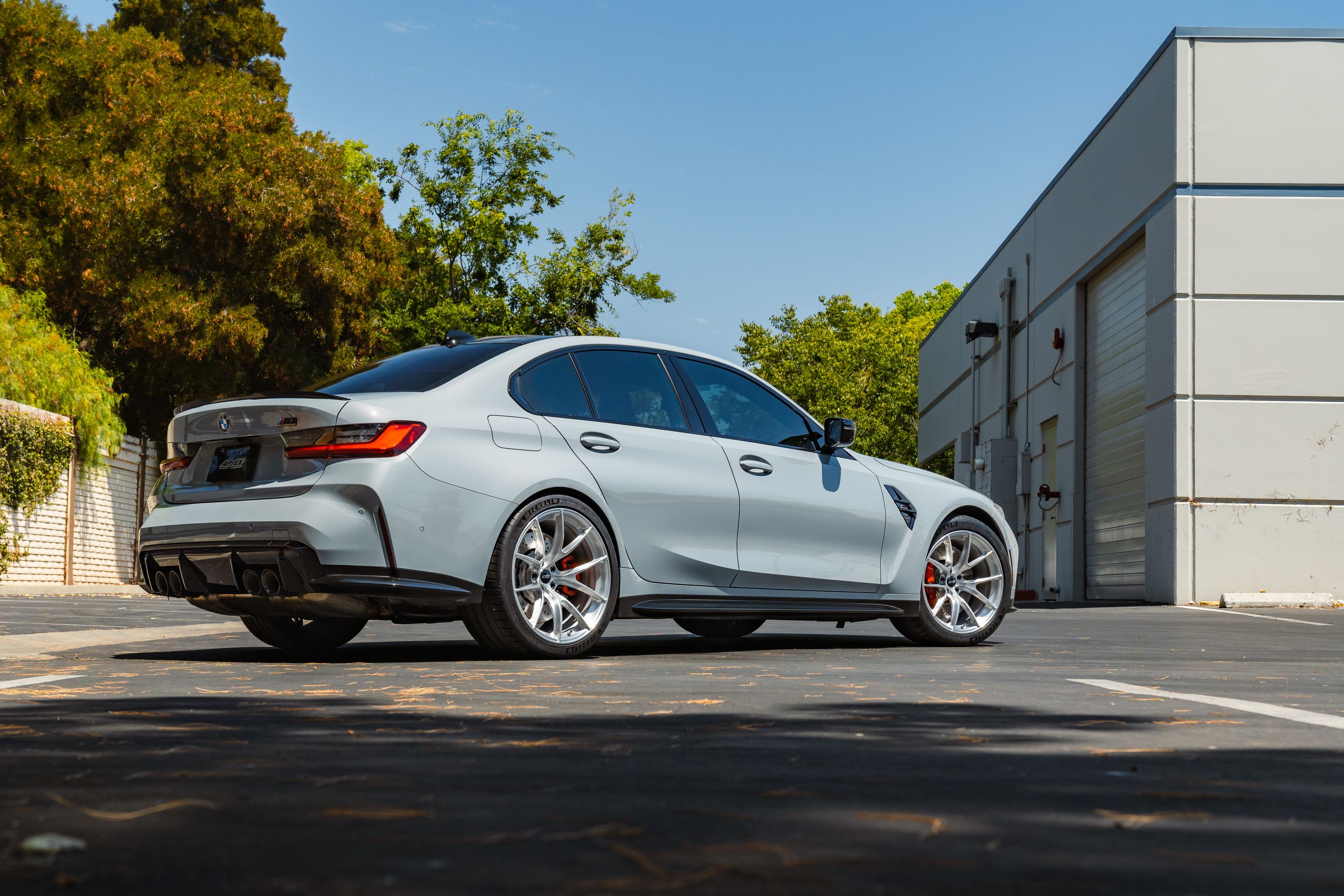 Grey BMW G80 M3 with 19"/20" VS-5RS Apex wheels in Brushed Clear