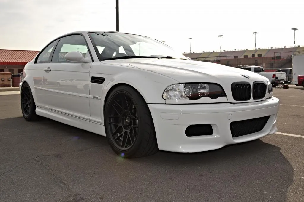 White BMW E46 M3 with 18" ARC-8 Apex wheels in Satin Black