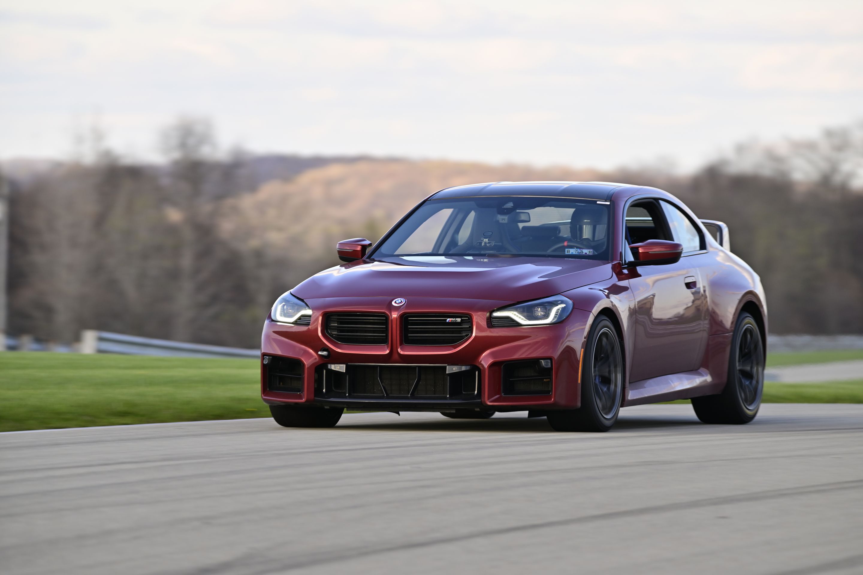 Red BMW G87 M2 with 18" VS-5RS Apex wheels in Anthracite