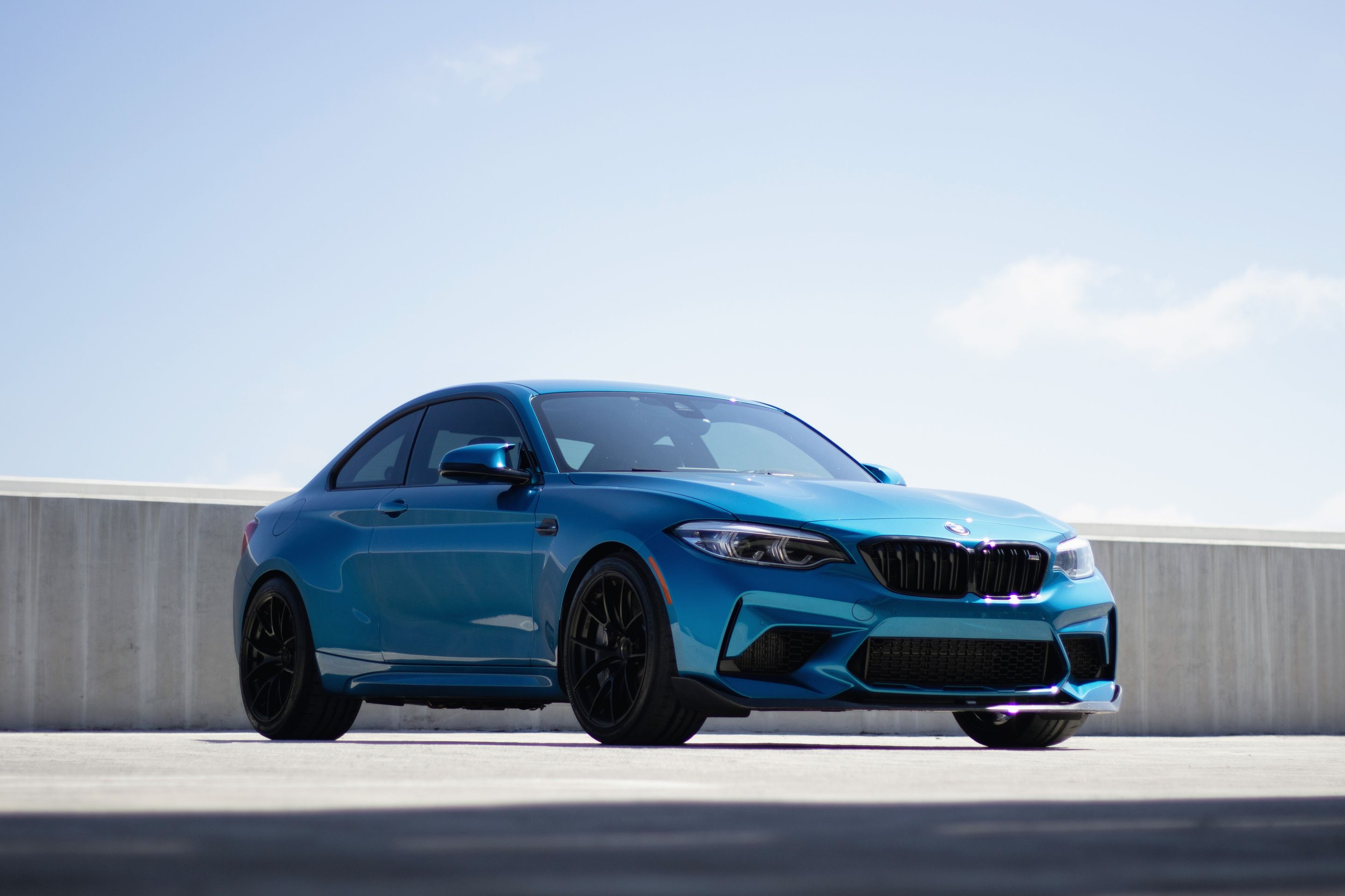 Blue BMW F87 M2 with 19" VS-5RS Apex wheels in Satin Black