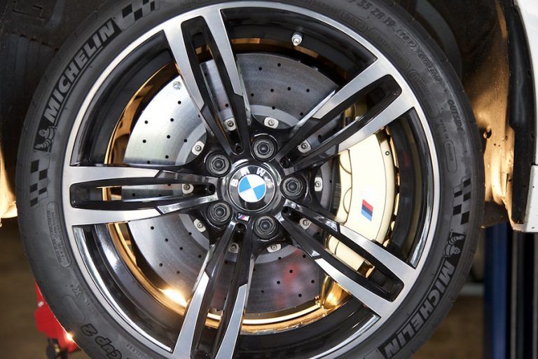 White BMW F82 Coupe M4 with 19" ARC-8 Apex wheels in Satin Bronze