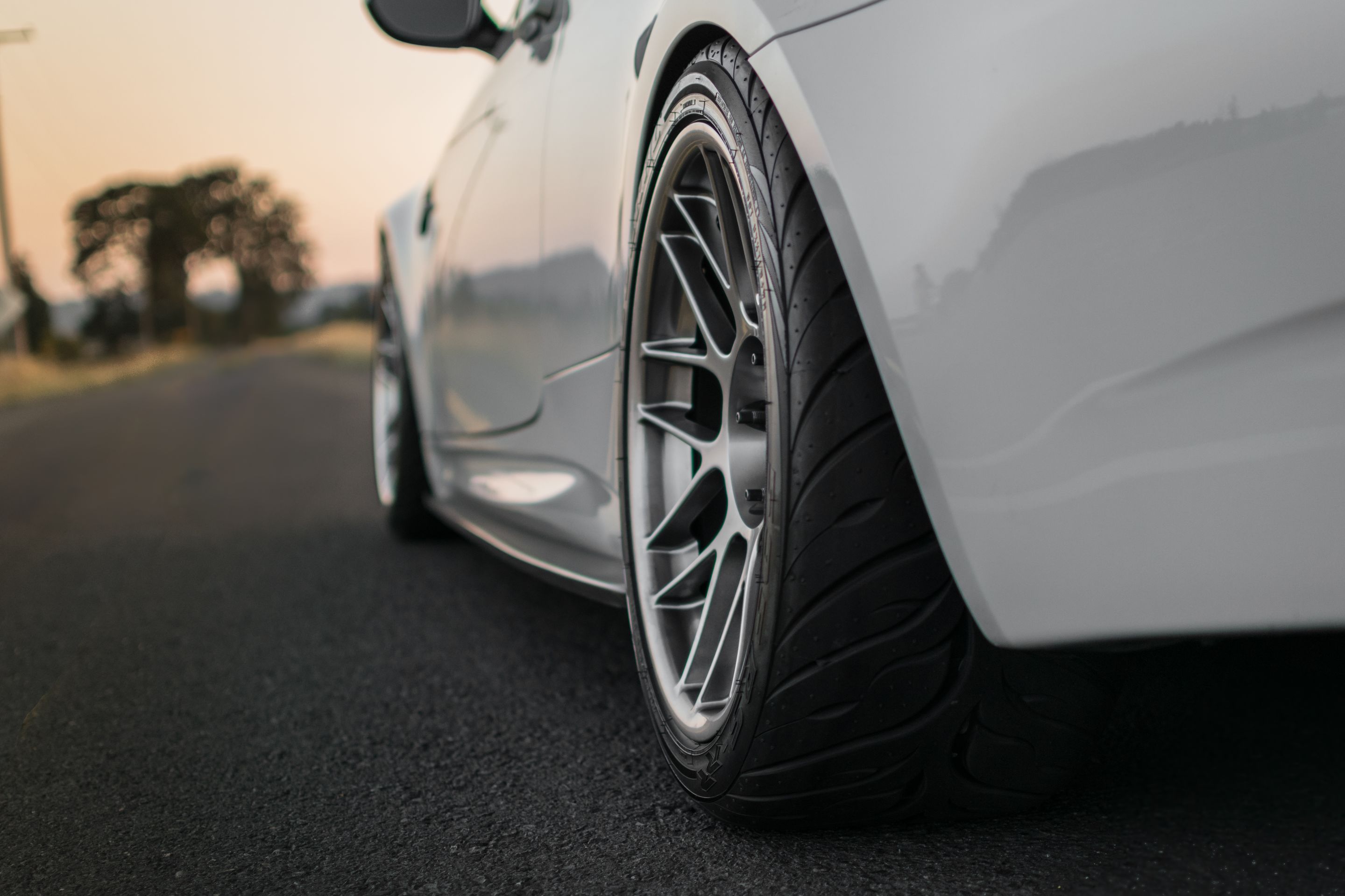 White BMW E92 Coupe M3 with 18" ARC-8 Apex wheels in Hyper Black