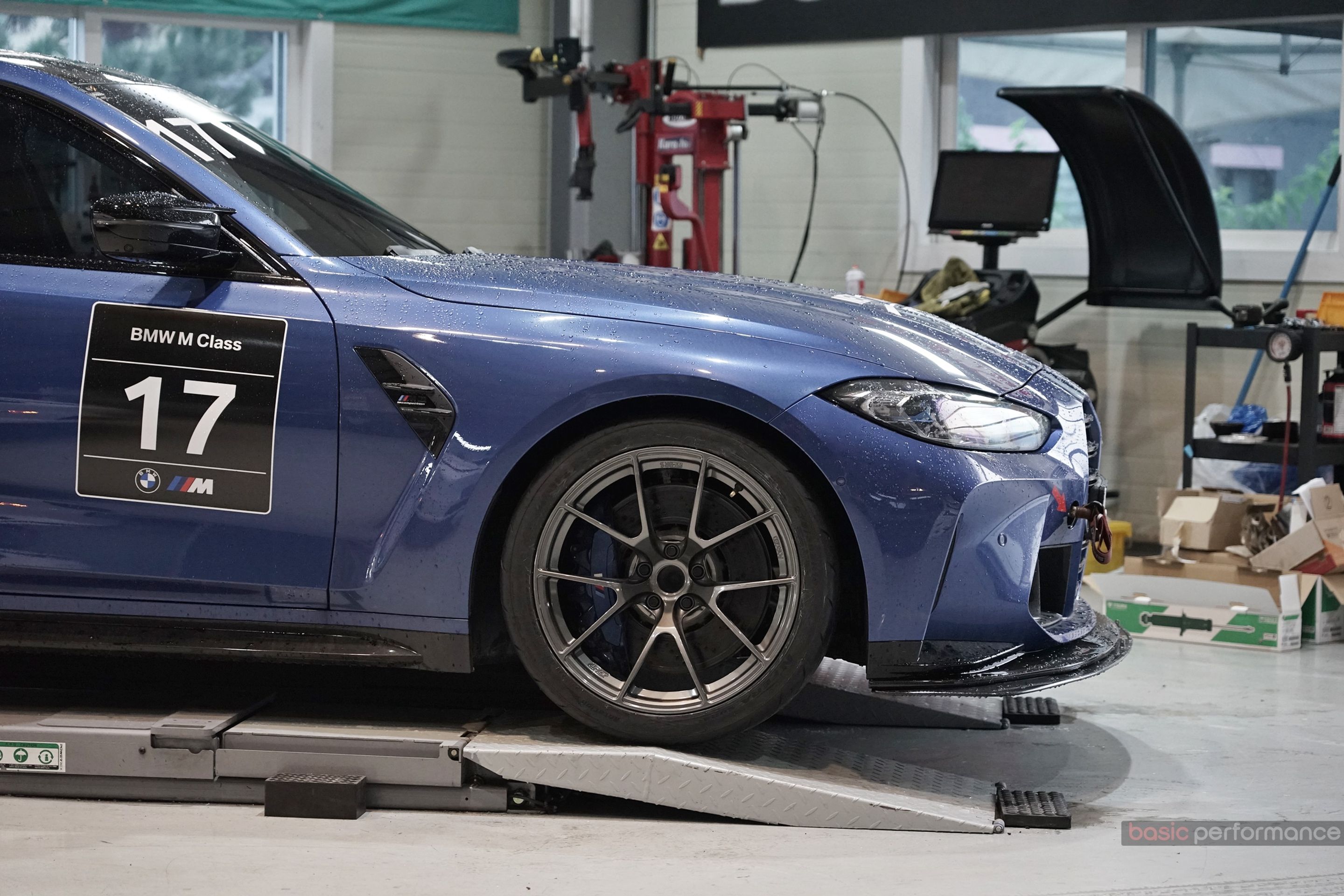 Blue BMW G80 M3 with 19" VS-5RS Apex wheels in Anthracite