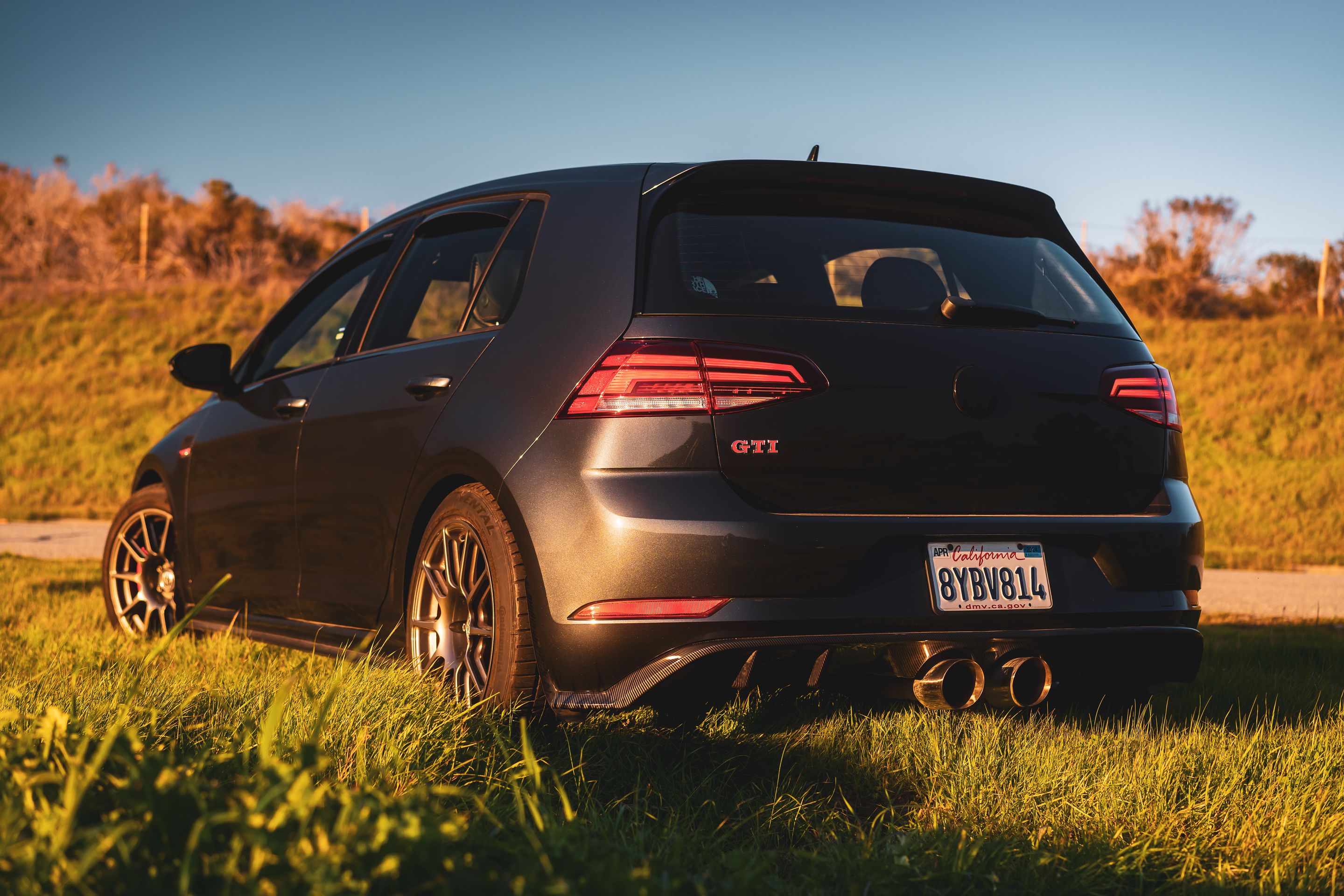 Black VW MK7 GTI with 17" SM-10 Apex wheels in Anthracite