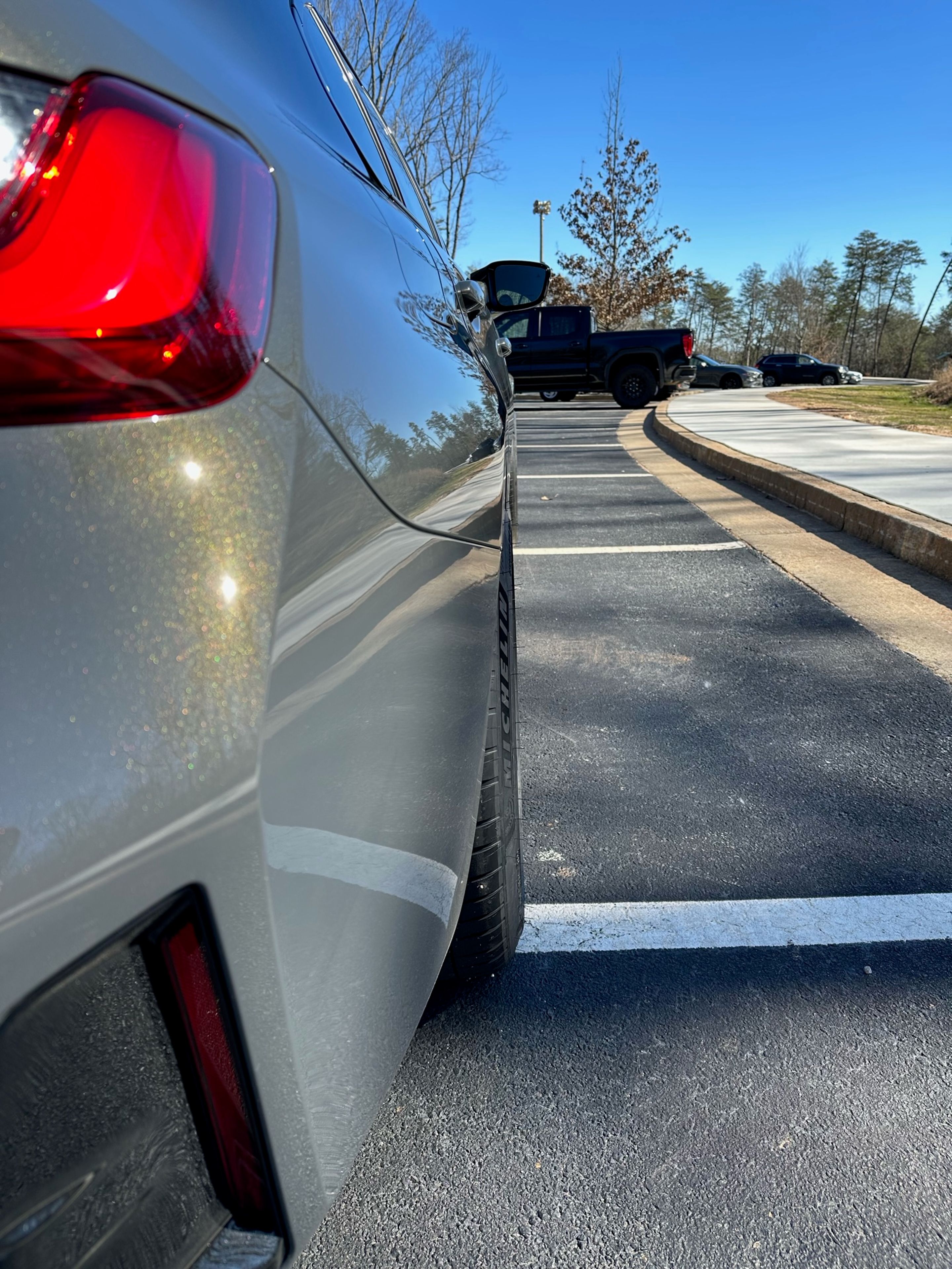 Grey BMW G20 Sedan 3 Series with 19" SM-10 Apex wheels in Anthracite