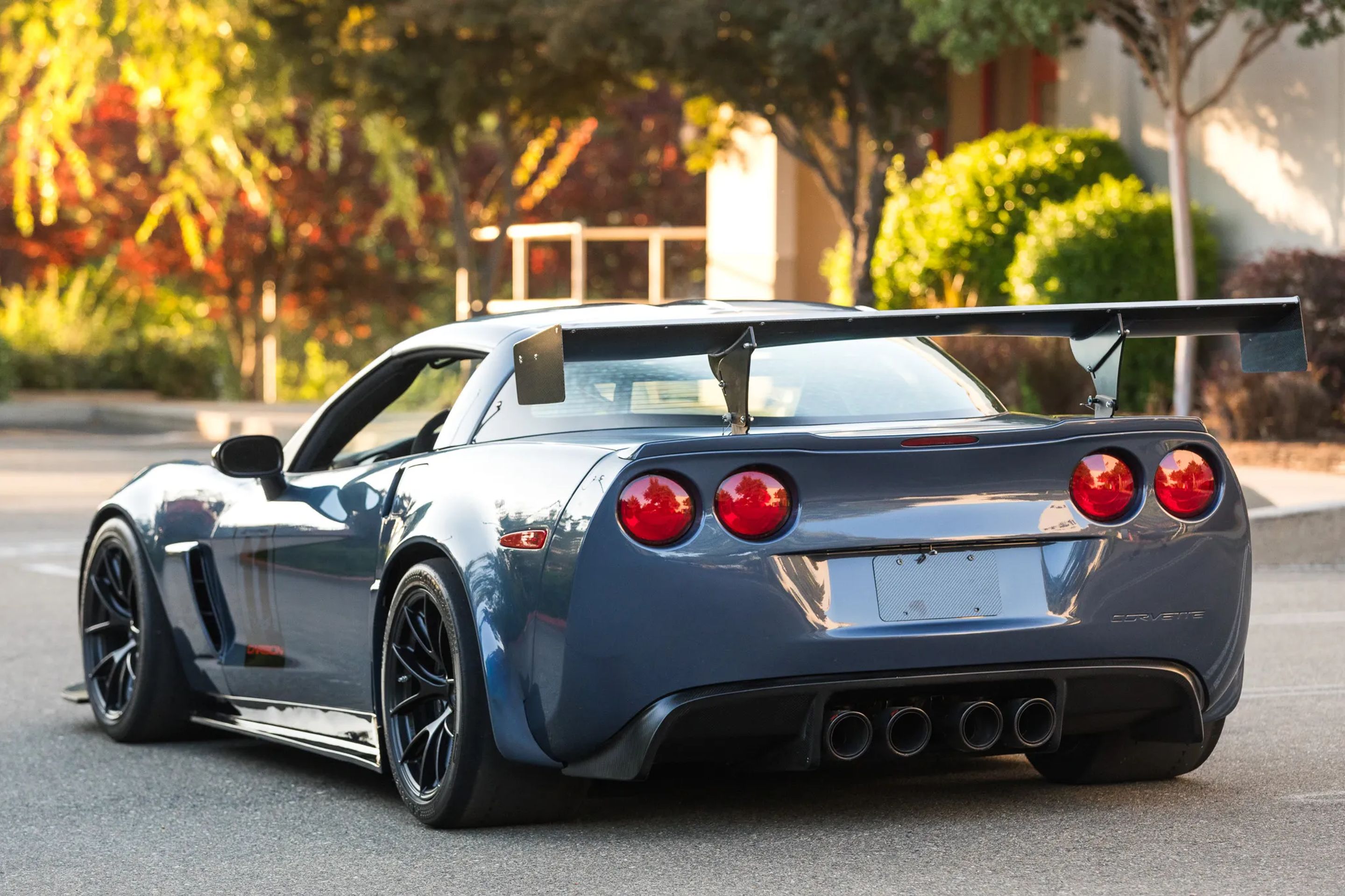 Blue Chevrolet C6 Corvette Z06 with 18" VS-5RS Apex wheels in Satin Black