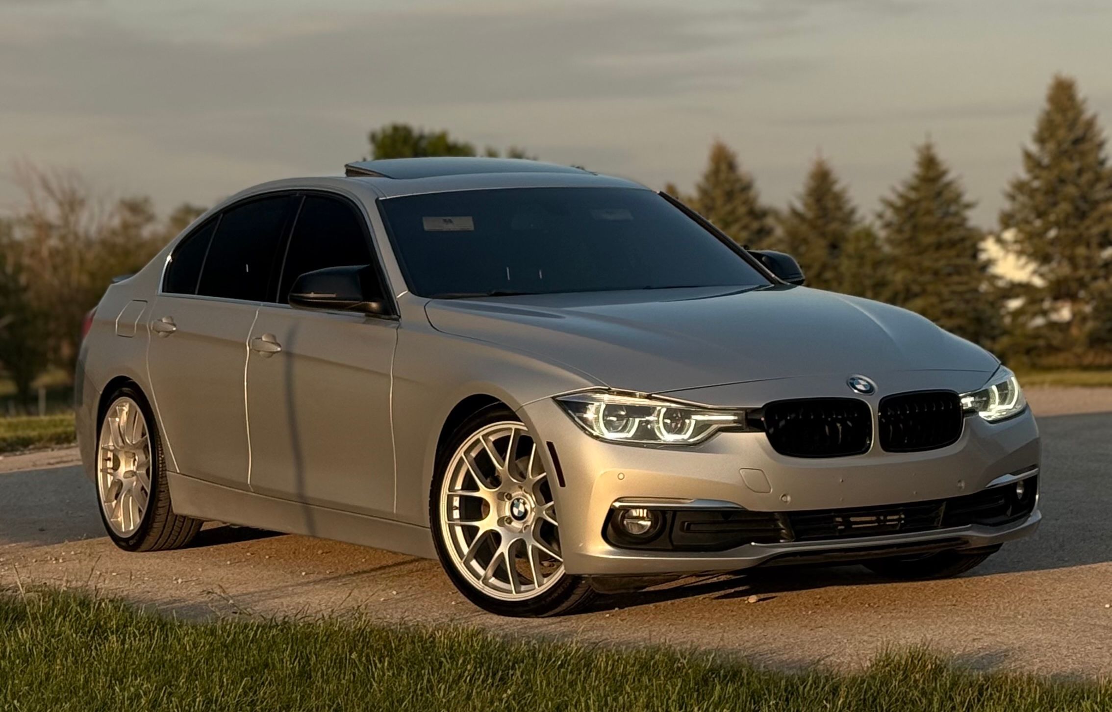 Silver BMW 3 Series - EC-7 in Race Silver